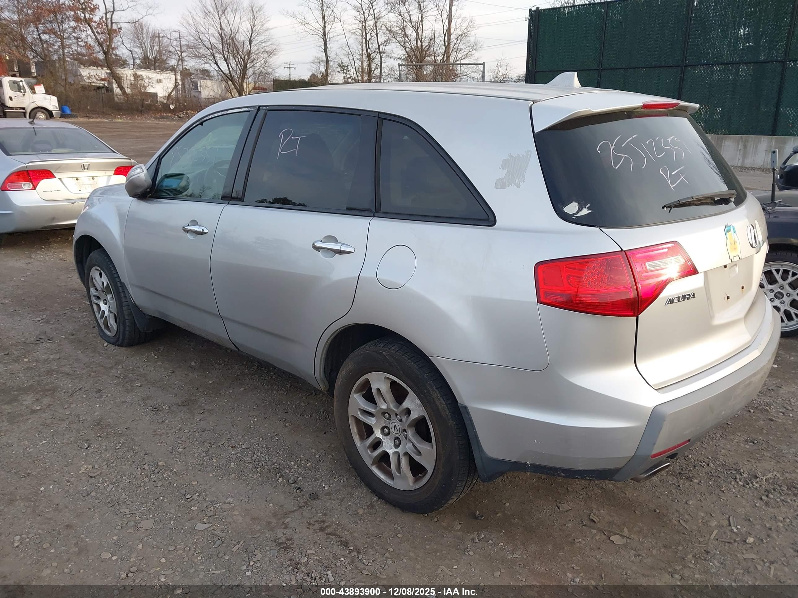 ACURA MDX image 3