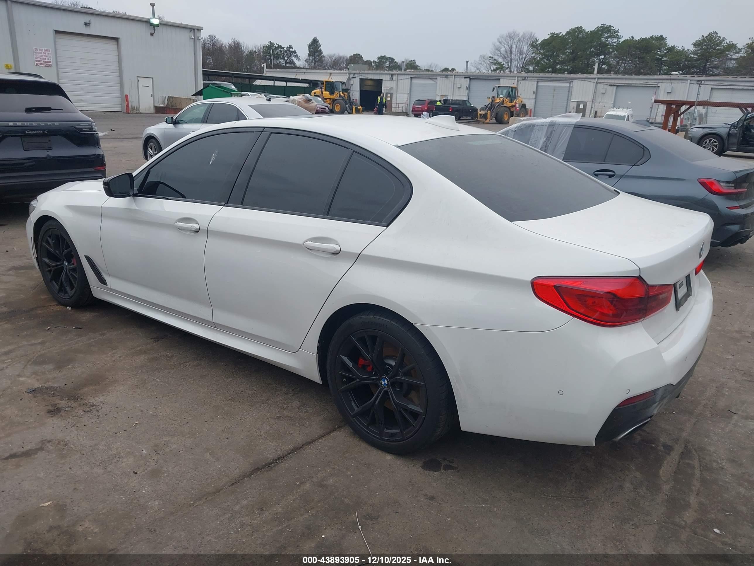 BMW 540I image 3