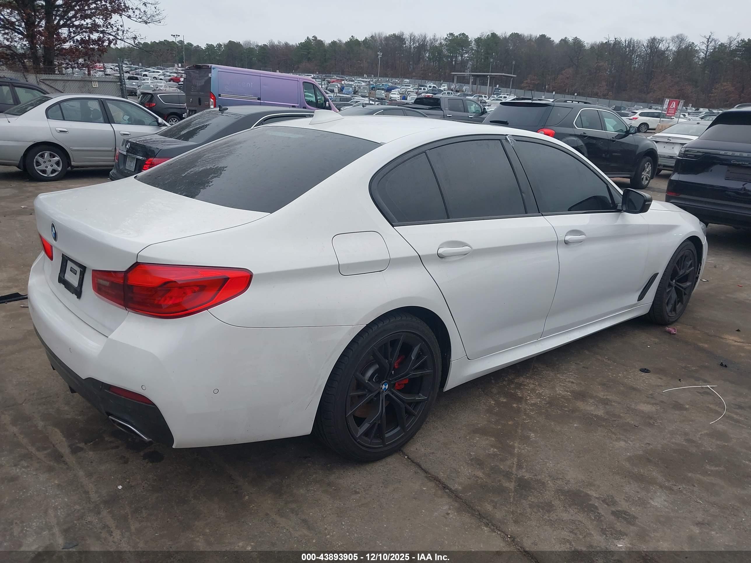 BMW 540I image 4