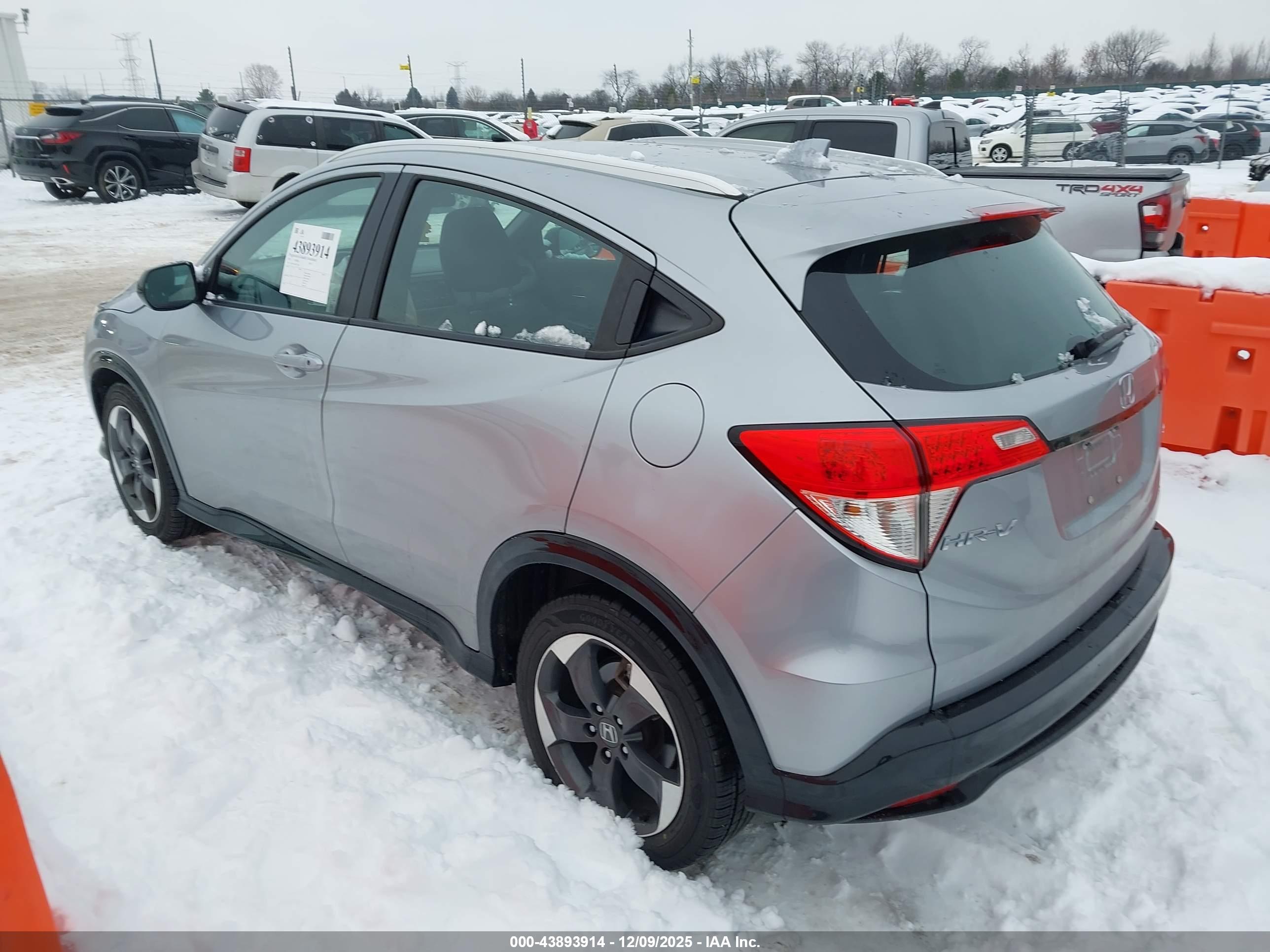HONDA HR-V image 3