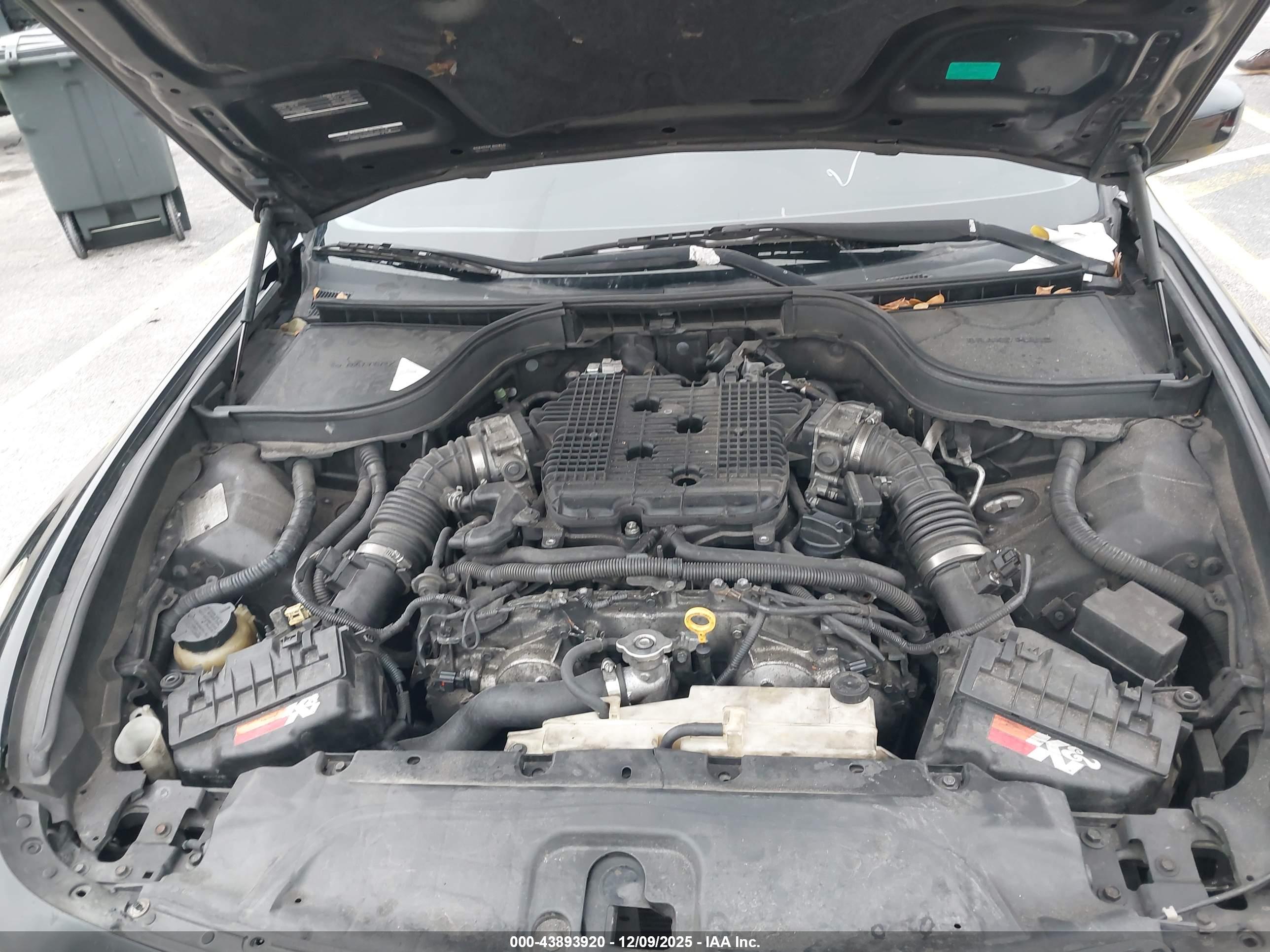 INFINITI G37 image 10