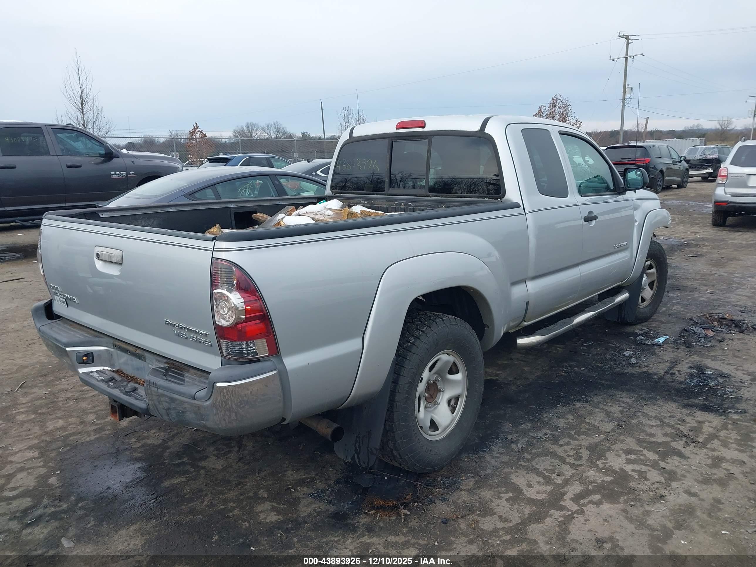 TOYOTA TACOMA image 4