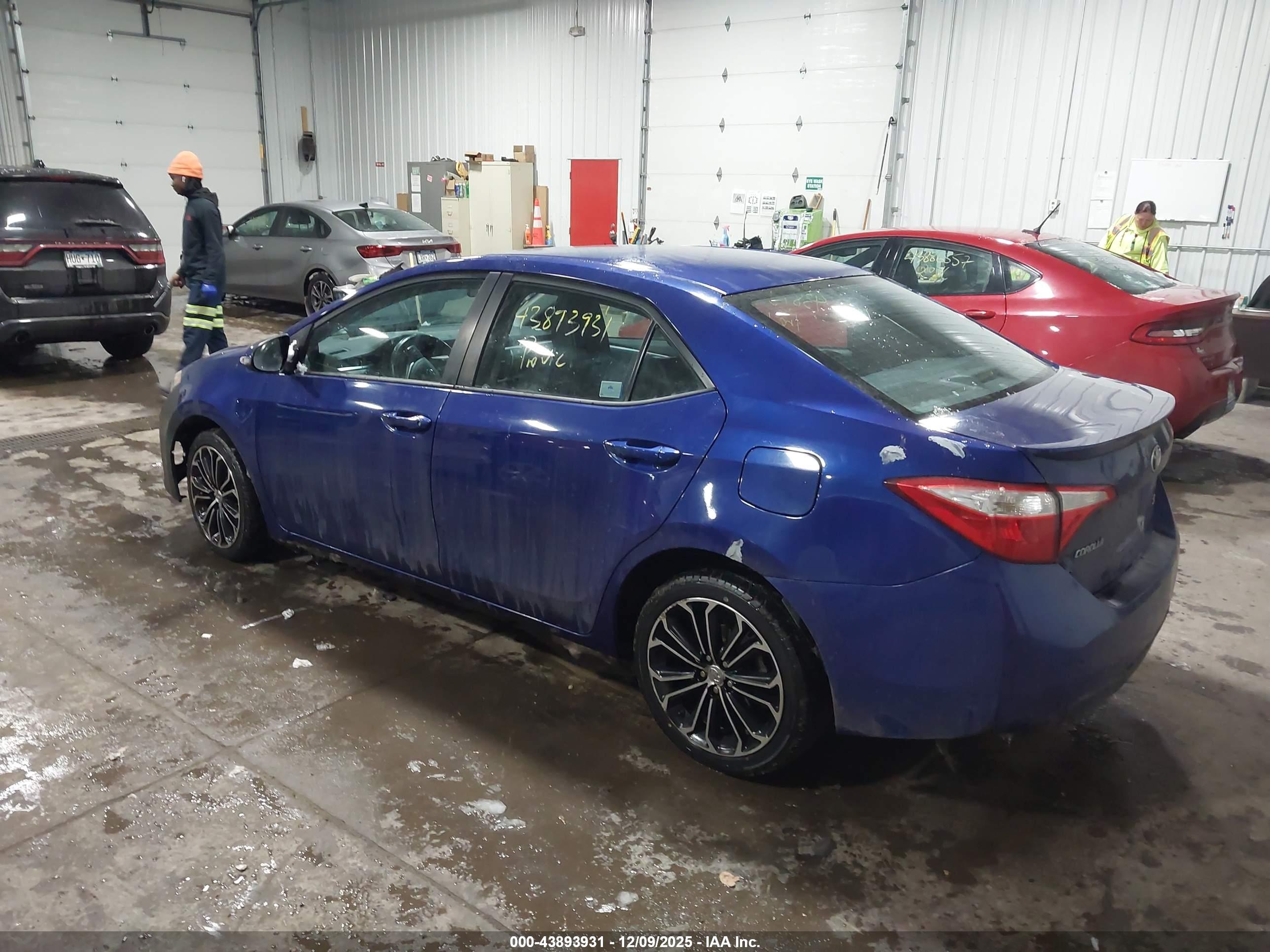TOYOTA COROLLA image 3