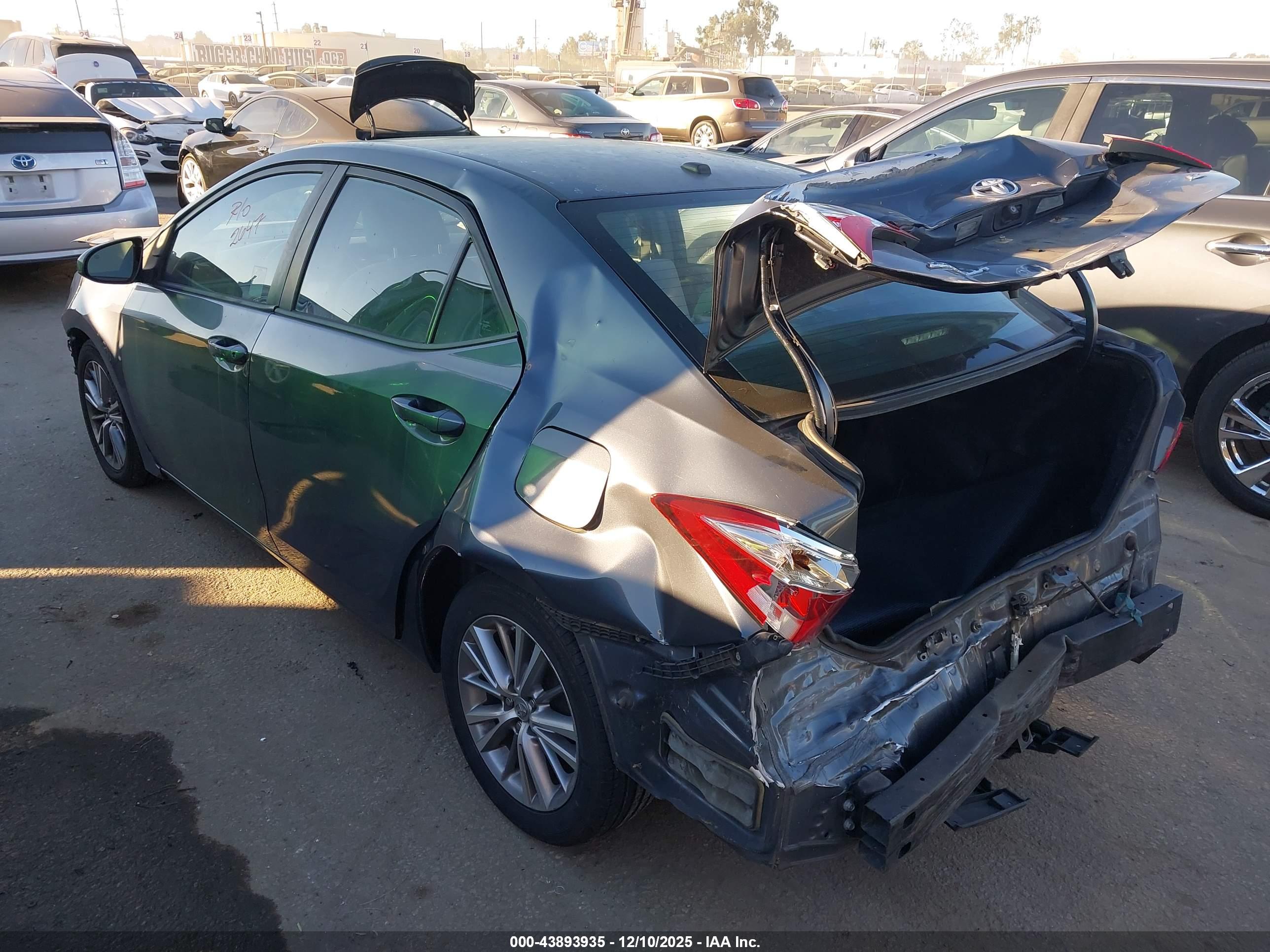 TOYOTA COROLLA image 3