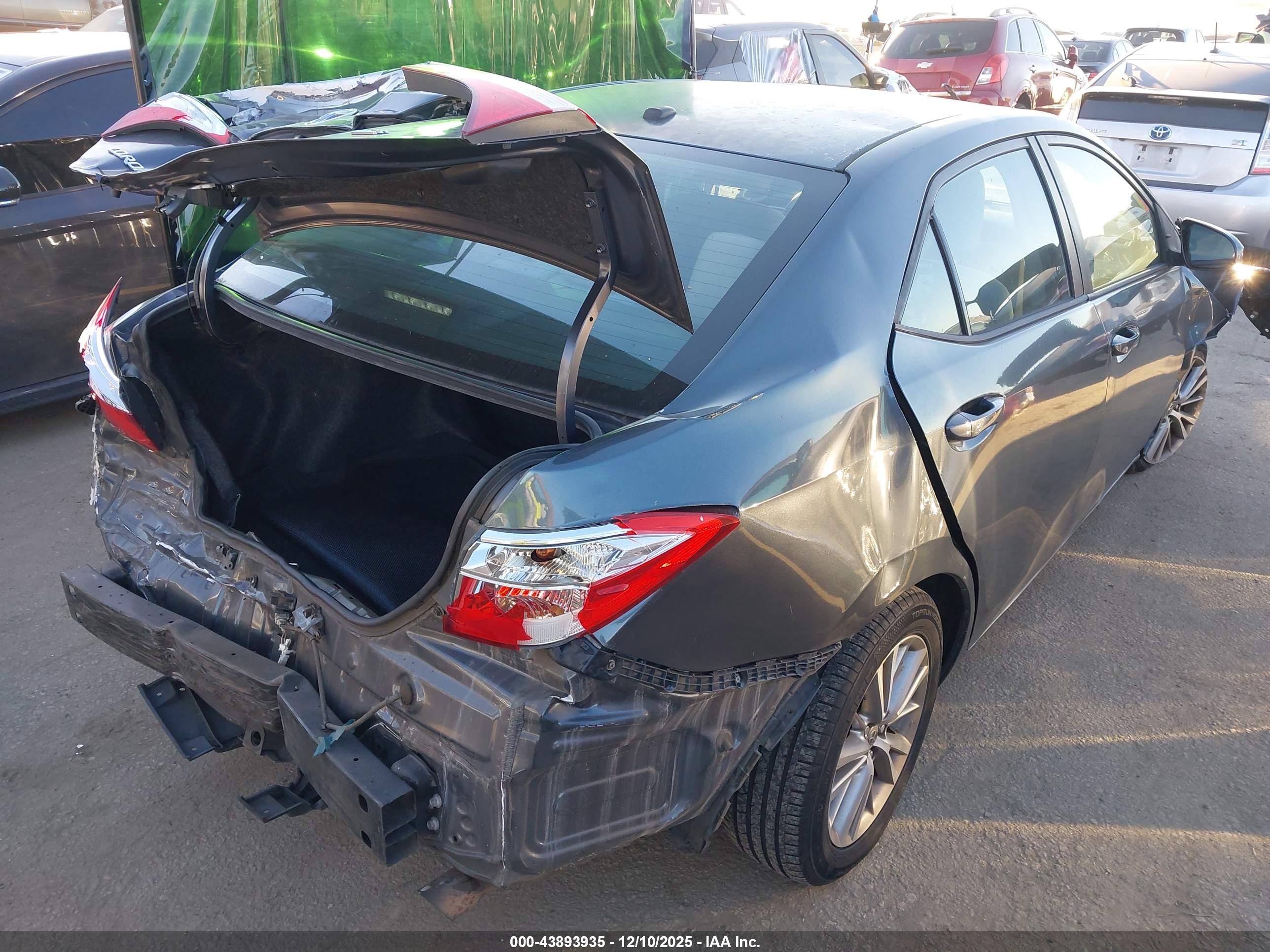 TOYOTA COROLLA image 4