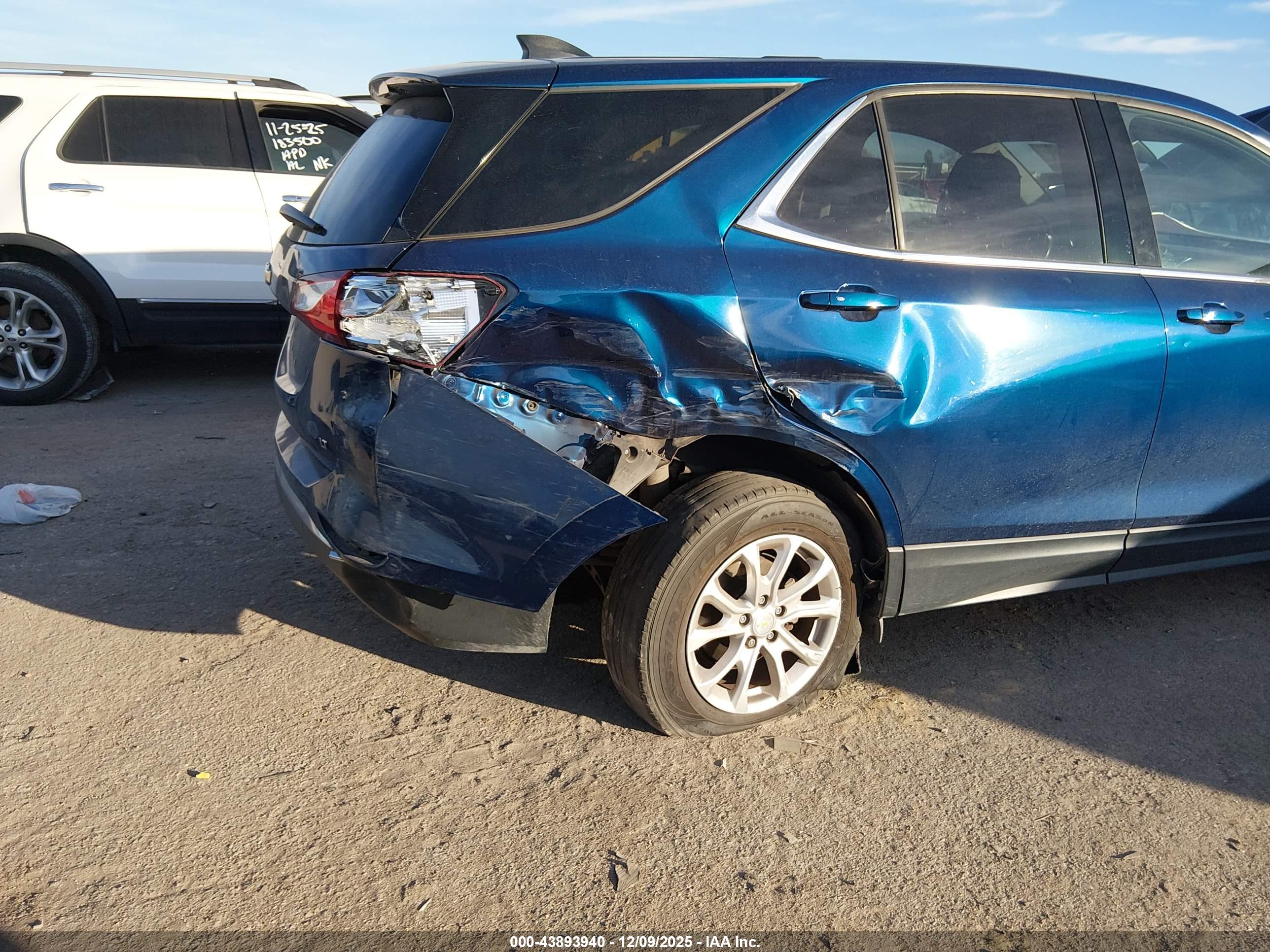 CHEVROLET EQUINOX image 6