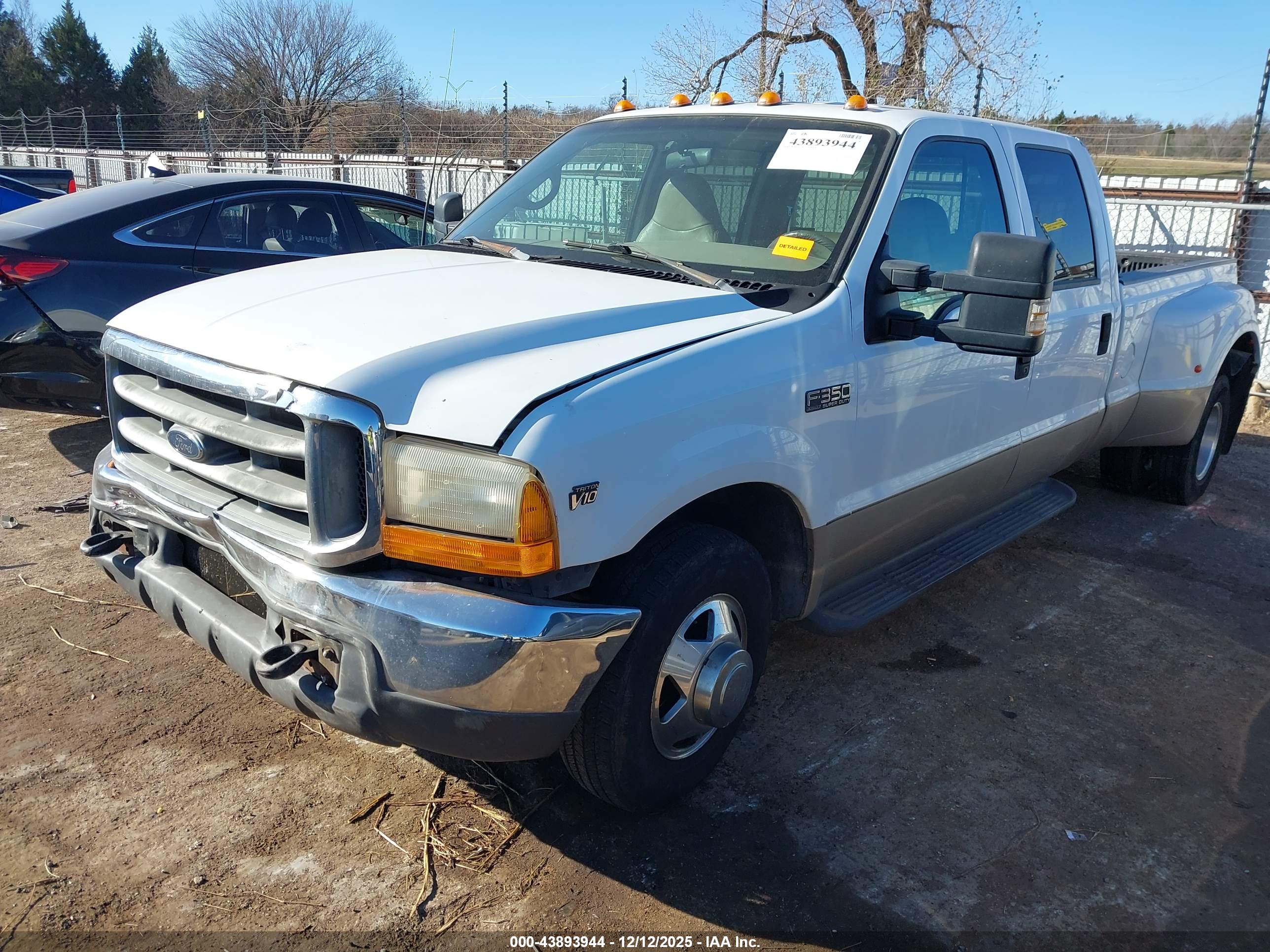 FORD F-350 image 2