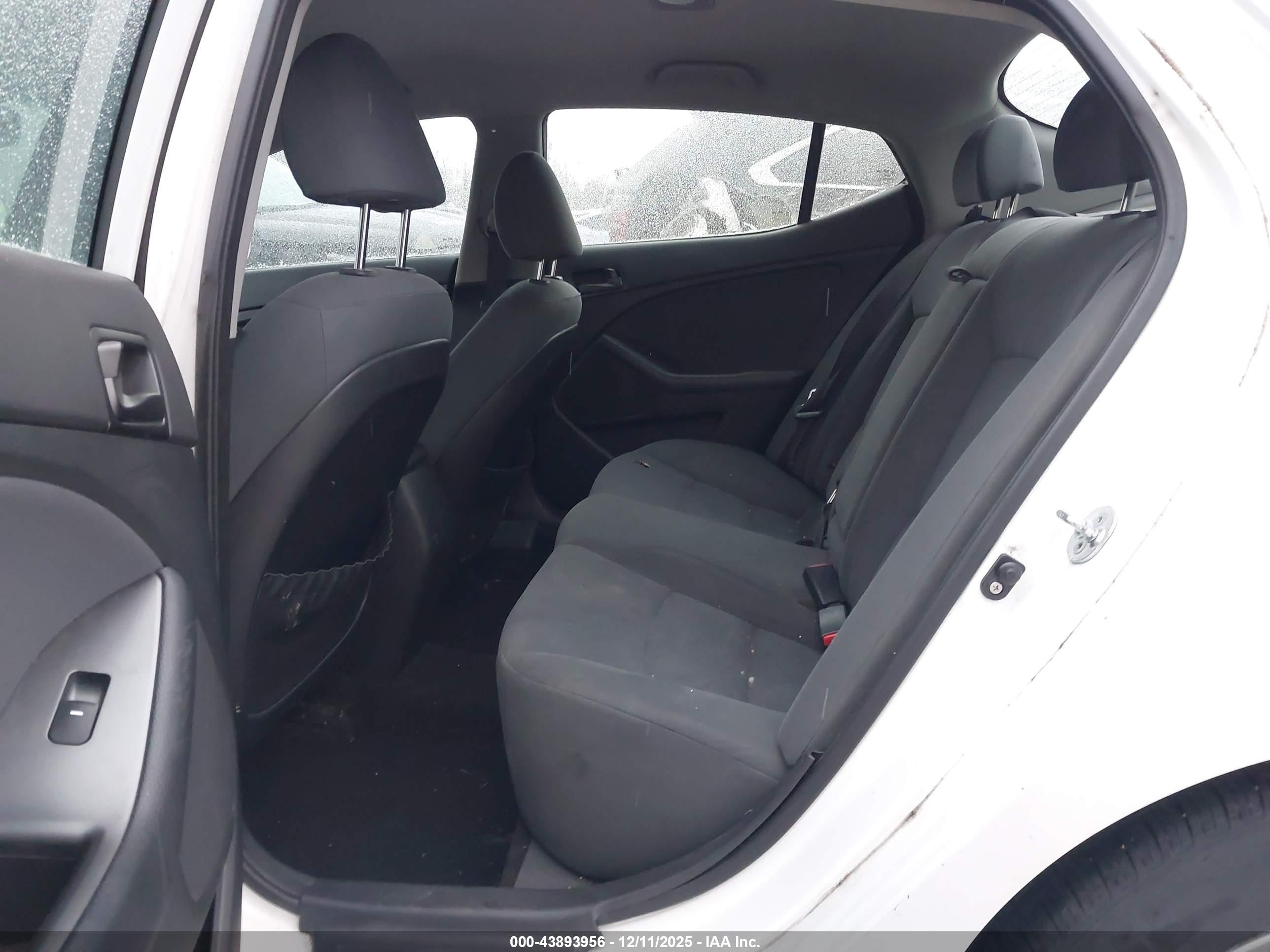 KIA OPTIMA image 8