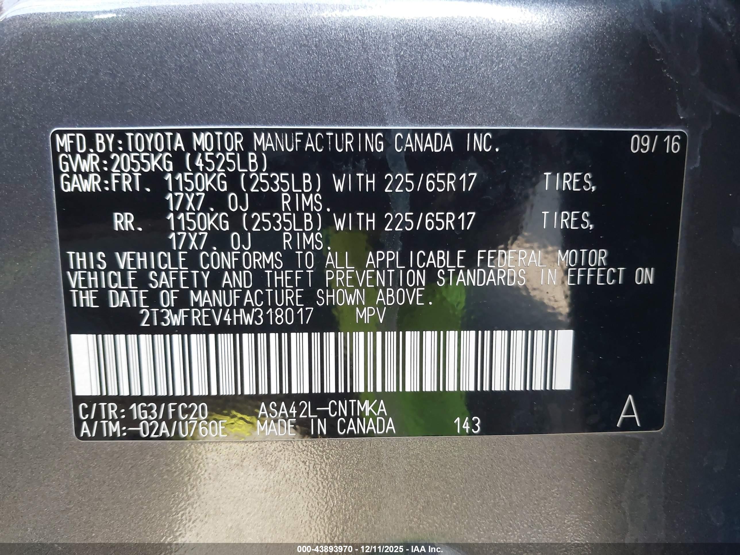 TOYOTA RAV4 image 9