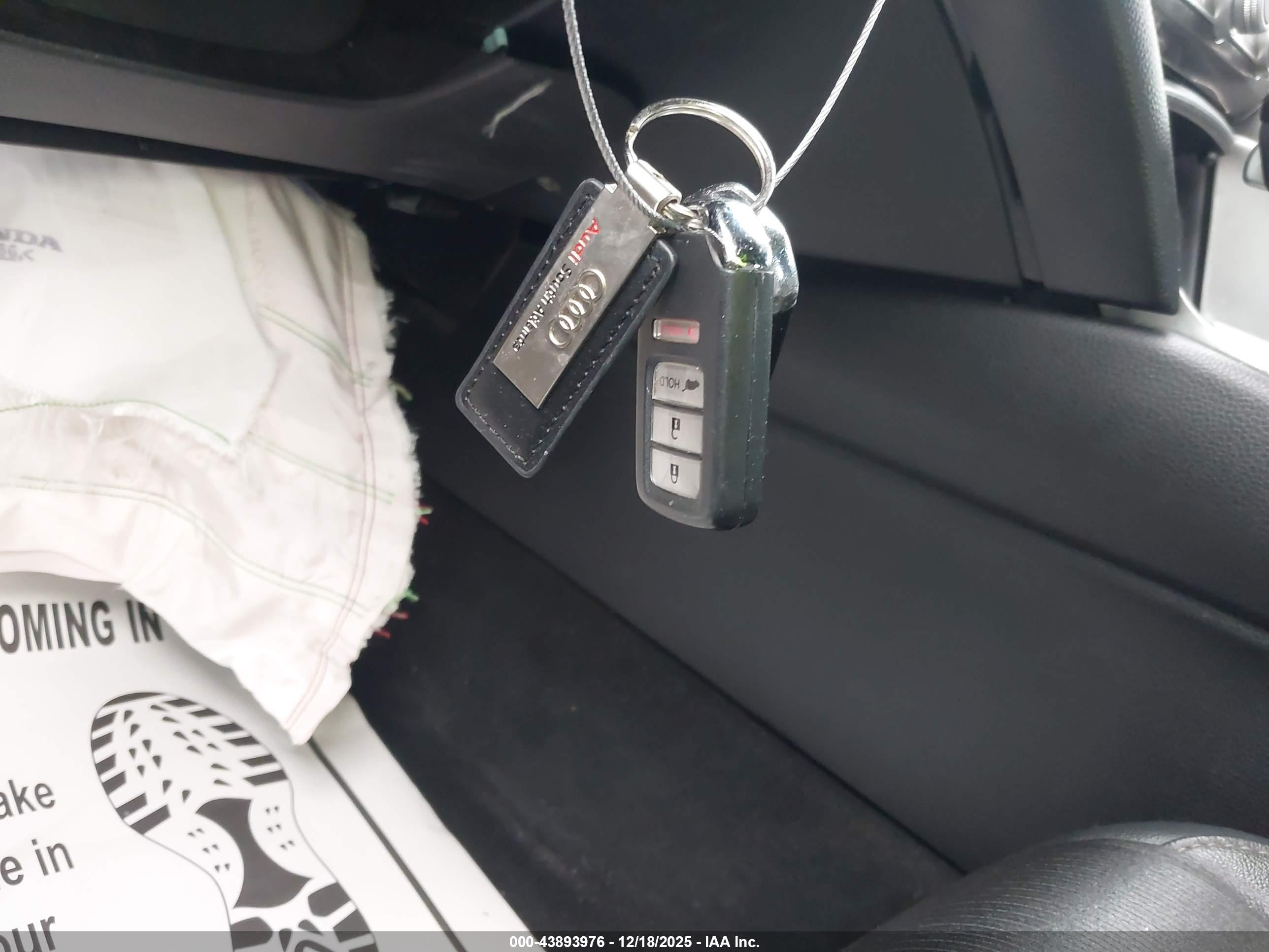 HONDA ACCORD image 11