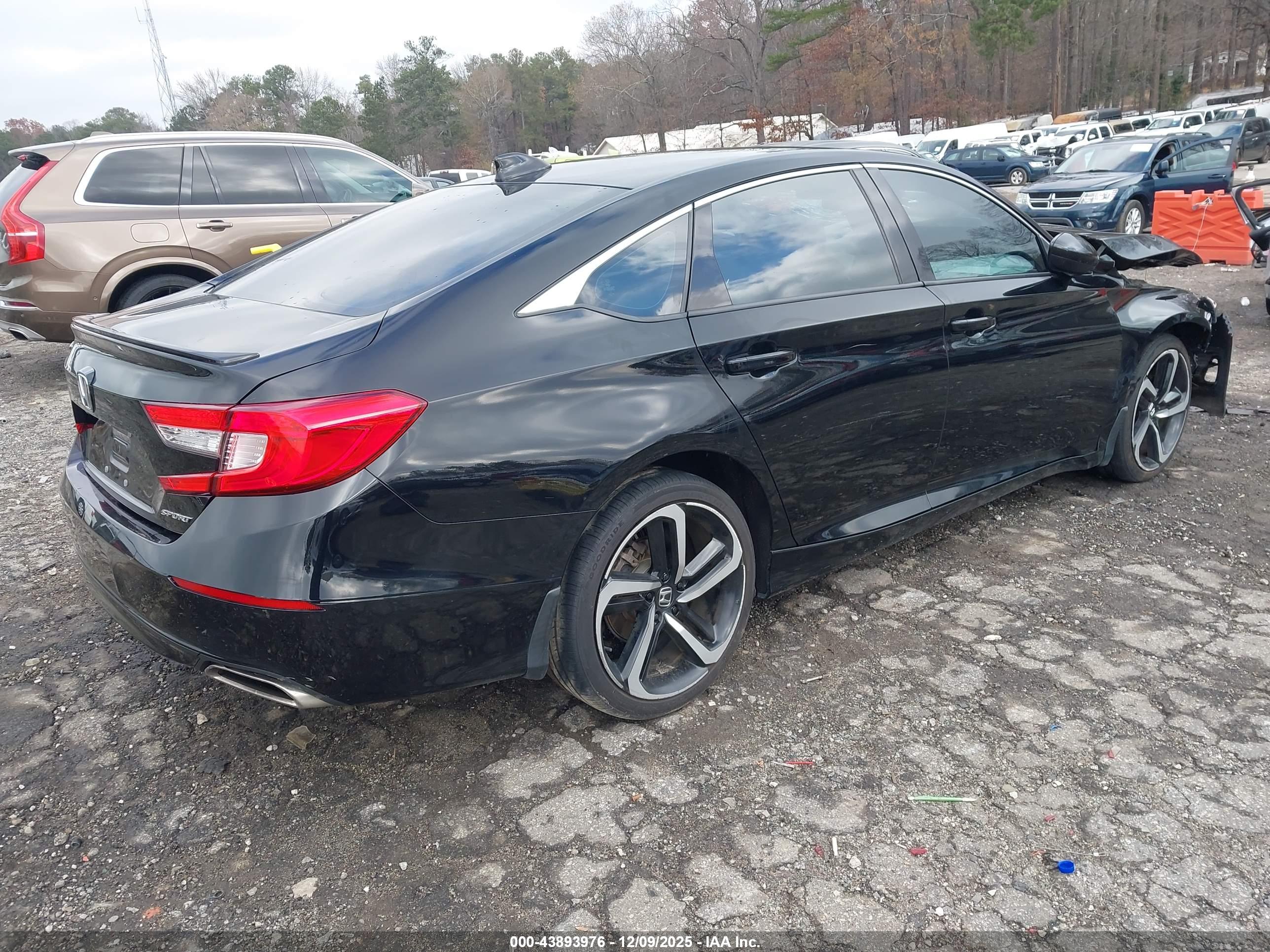 HONDA ACCORD image 4