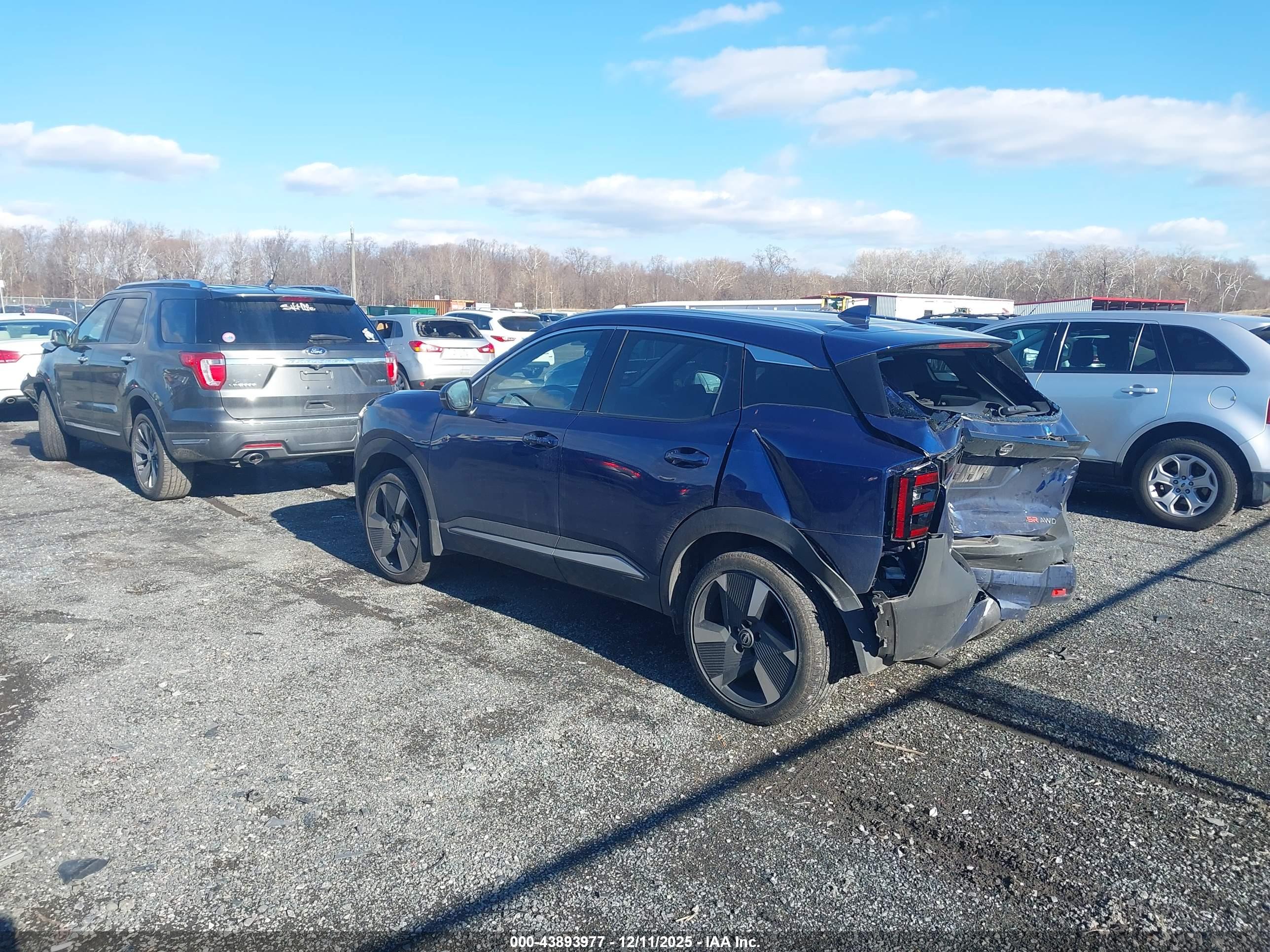 NISSAN KICKS image 3