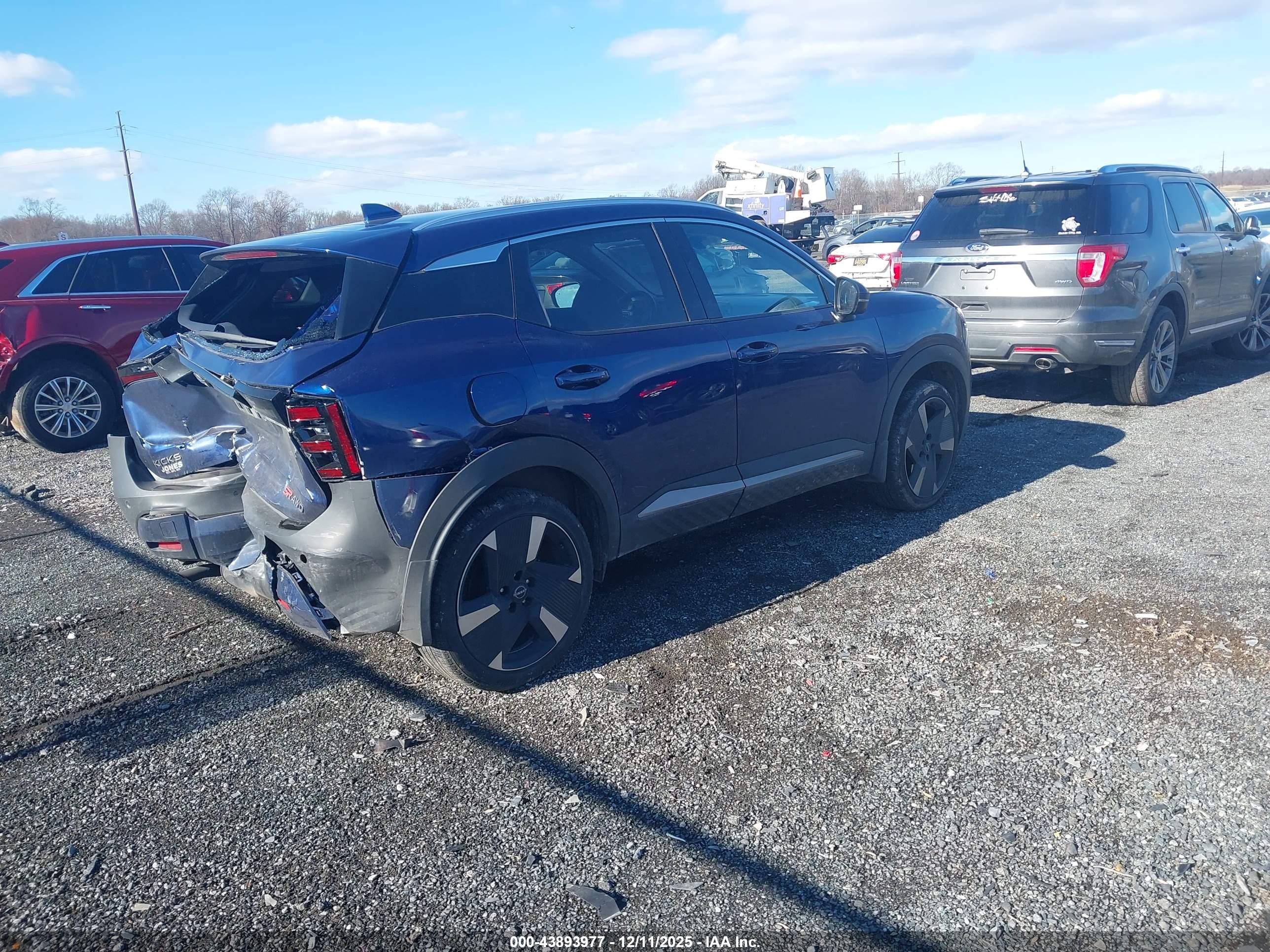 NISSAN KICKS image 4