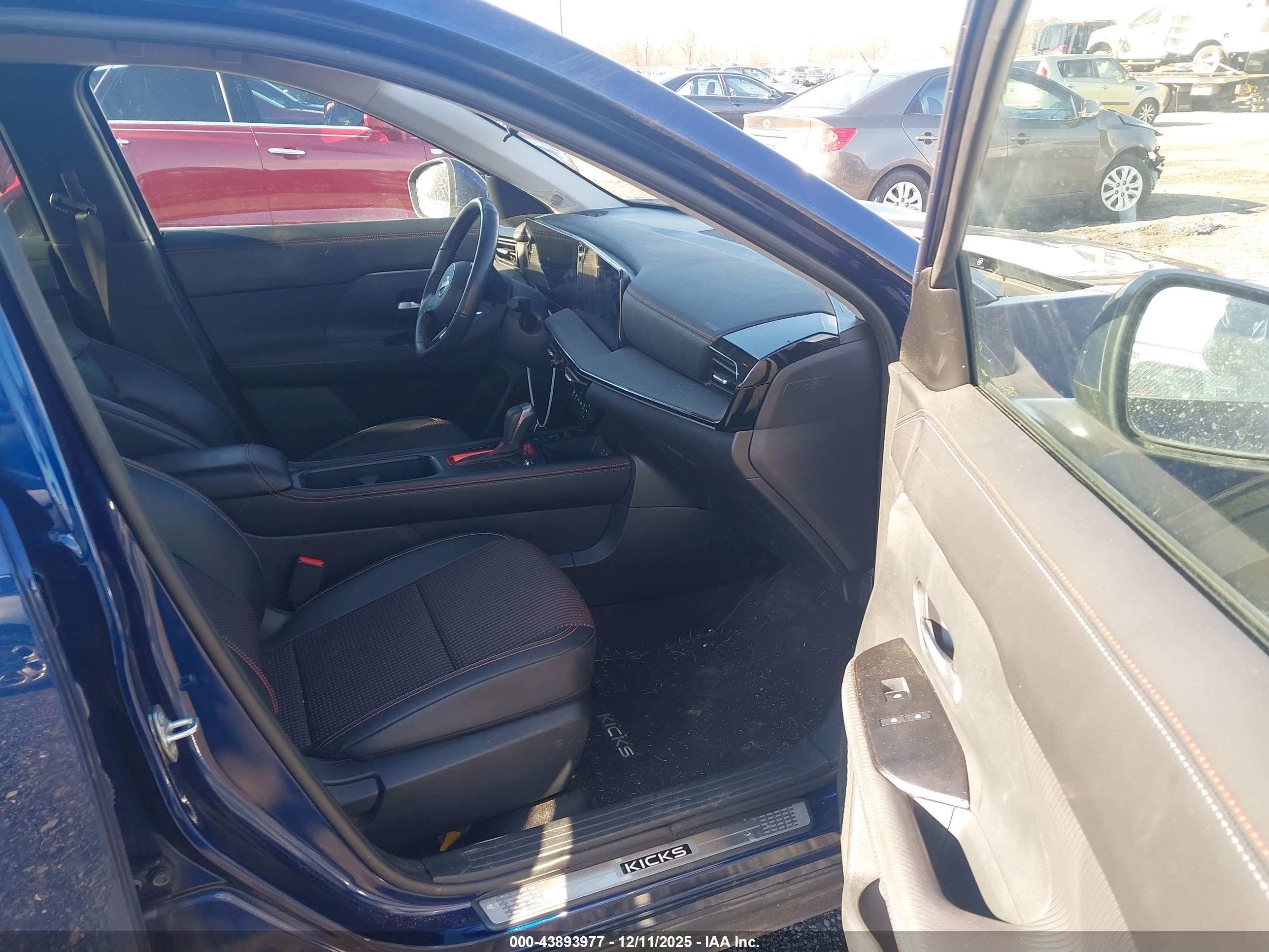 NISSAN KICKS image 5
