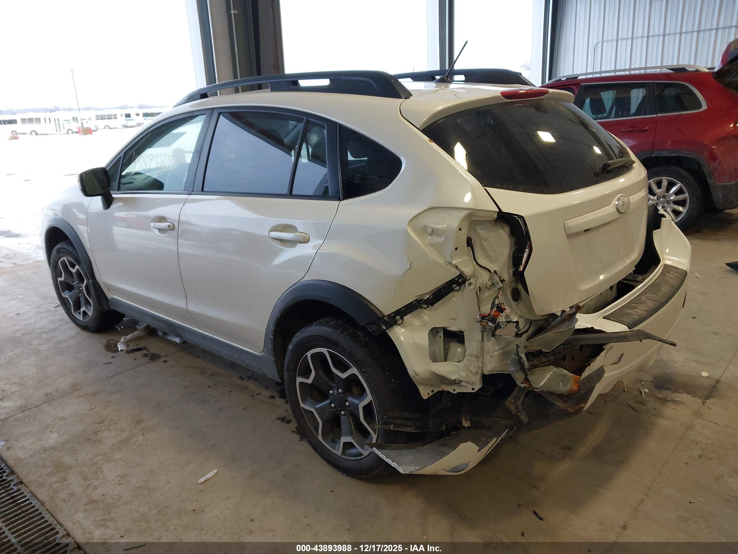 SUBARU XV image 3