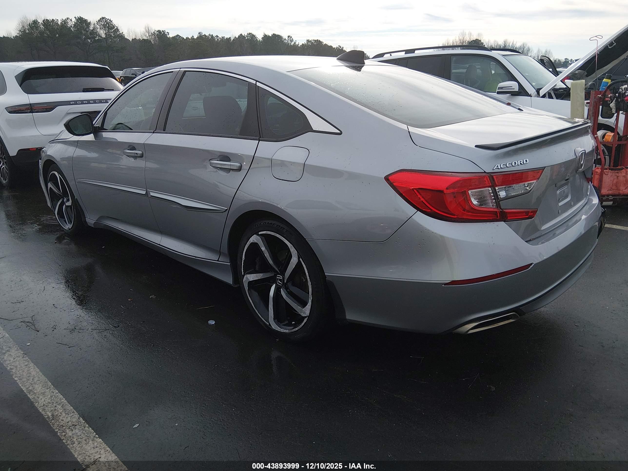 HONDA ACCORD image 3
