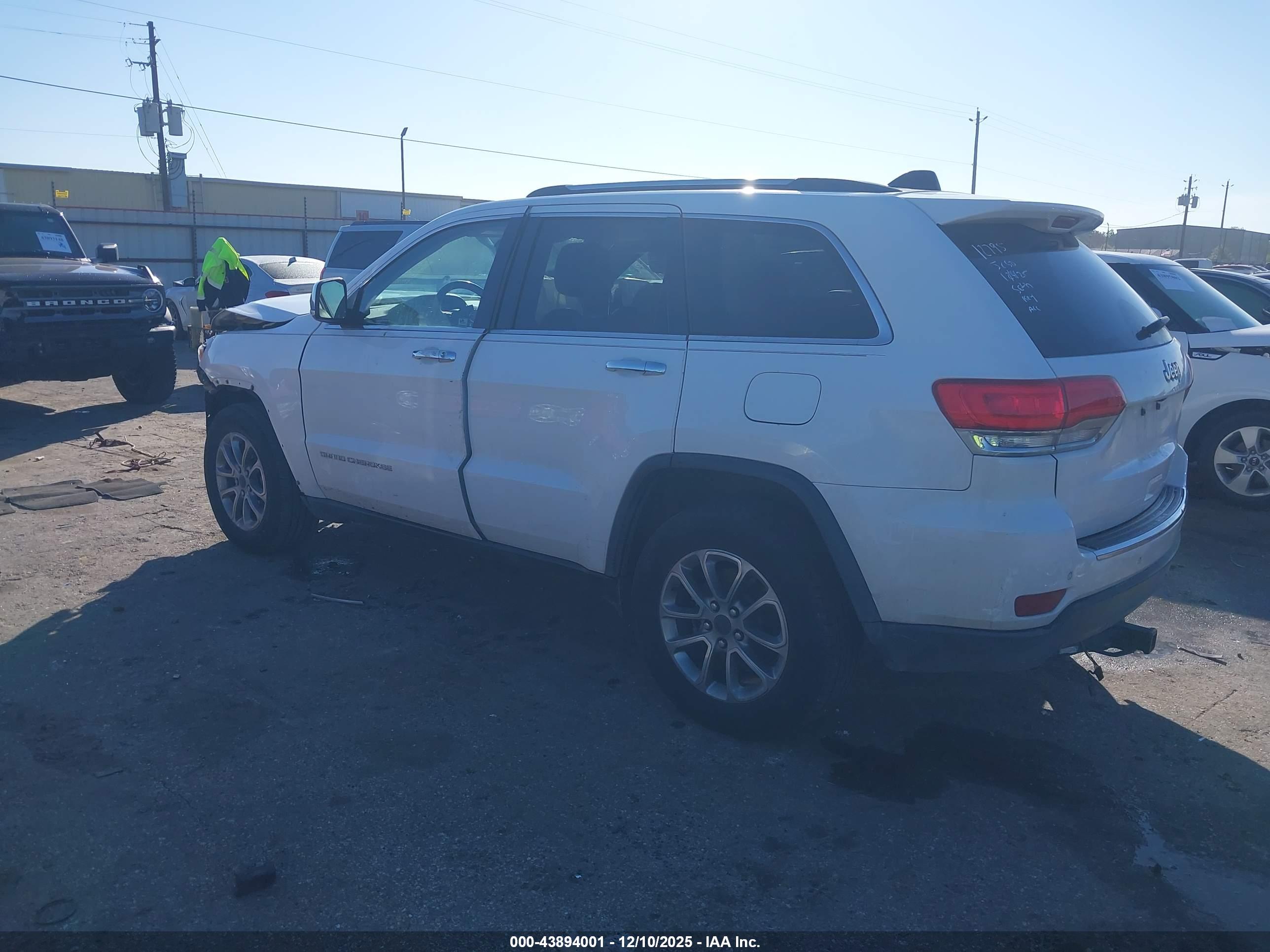 JEEP GRAND image 3