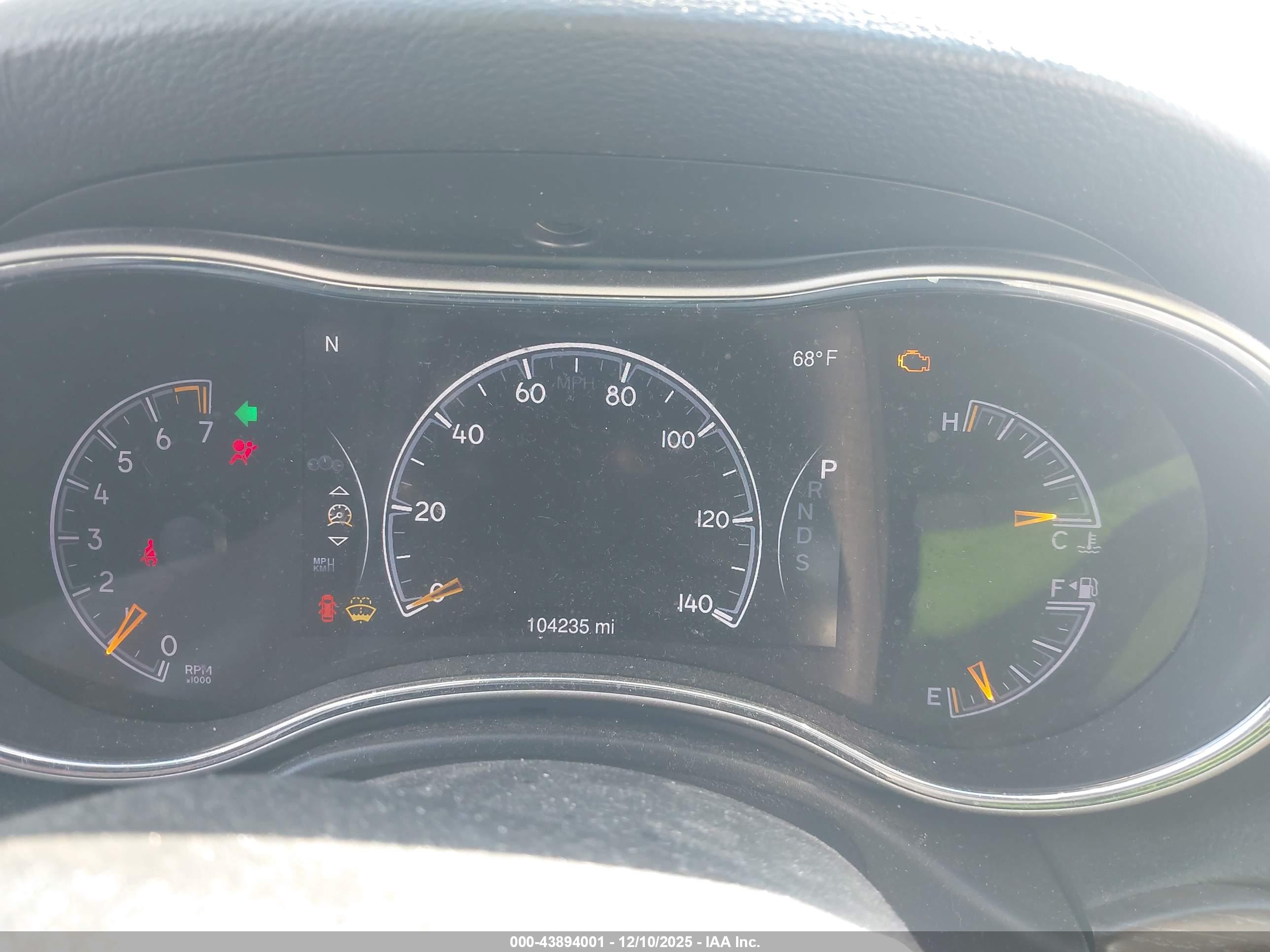 JEEP GRAND image 7
