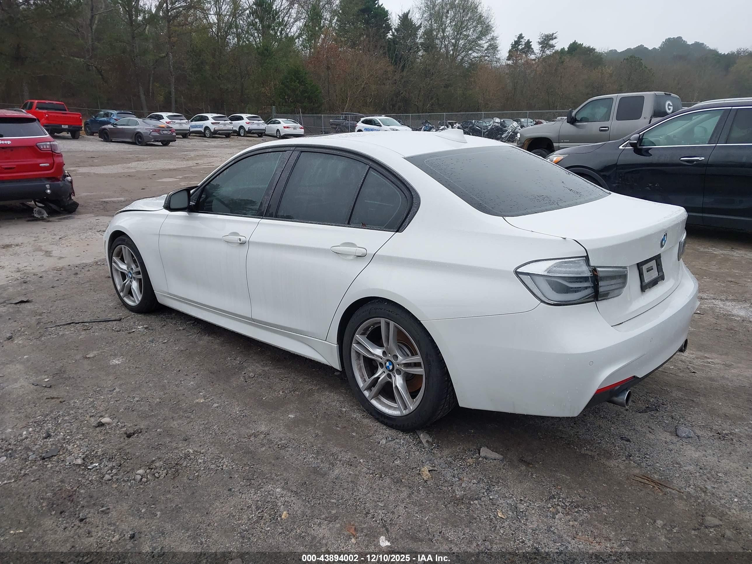BMW 340I image 3