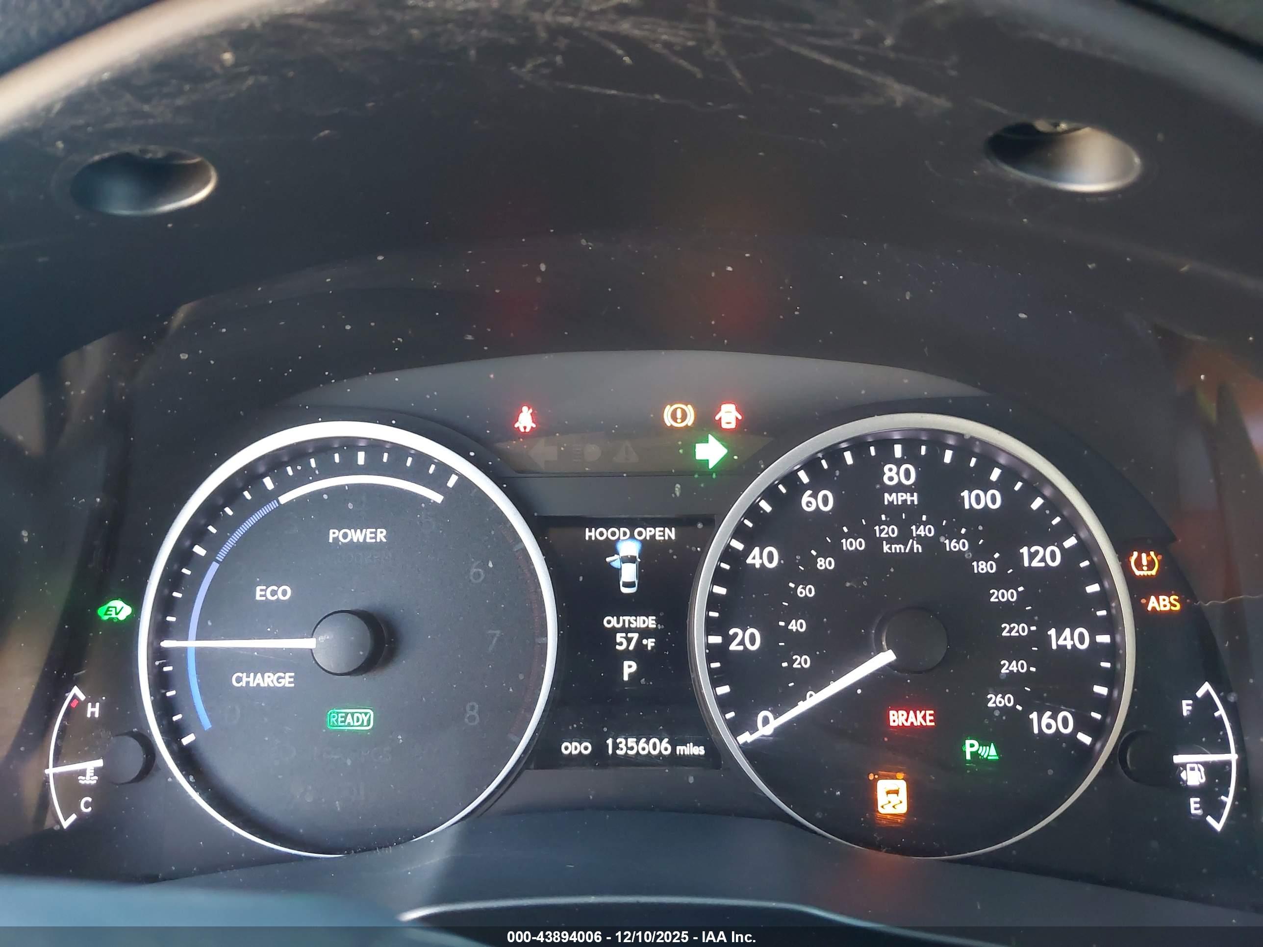 LEXUS ES image 7