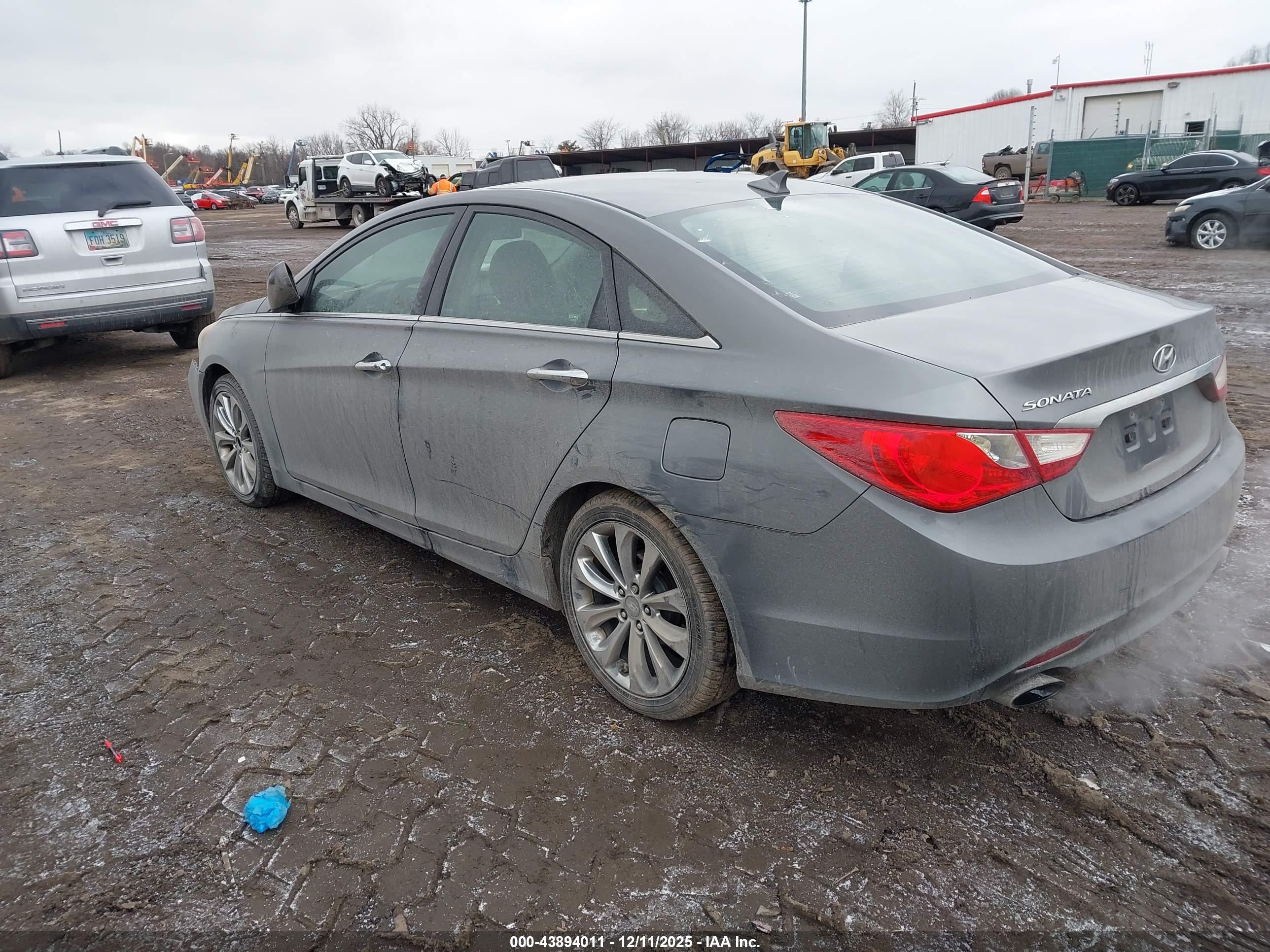 HYUNDAI SONATA image 3