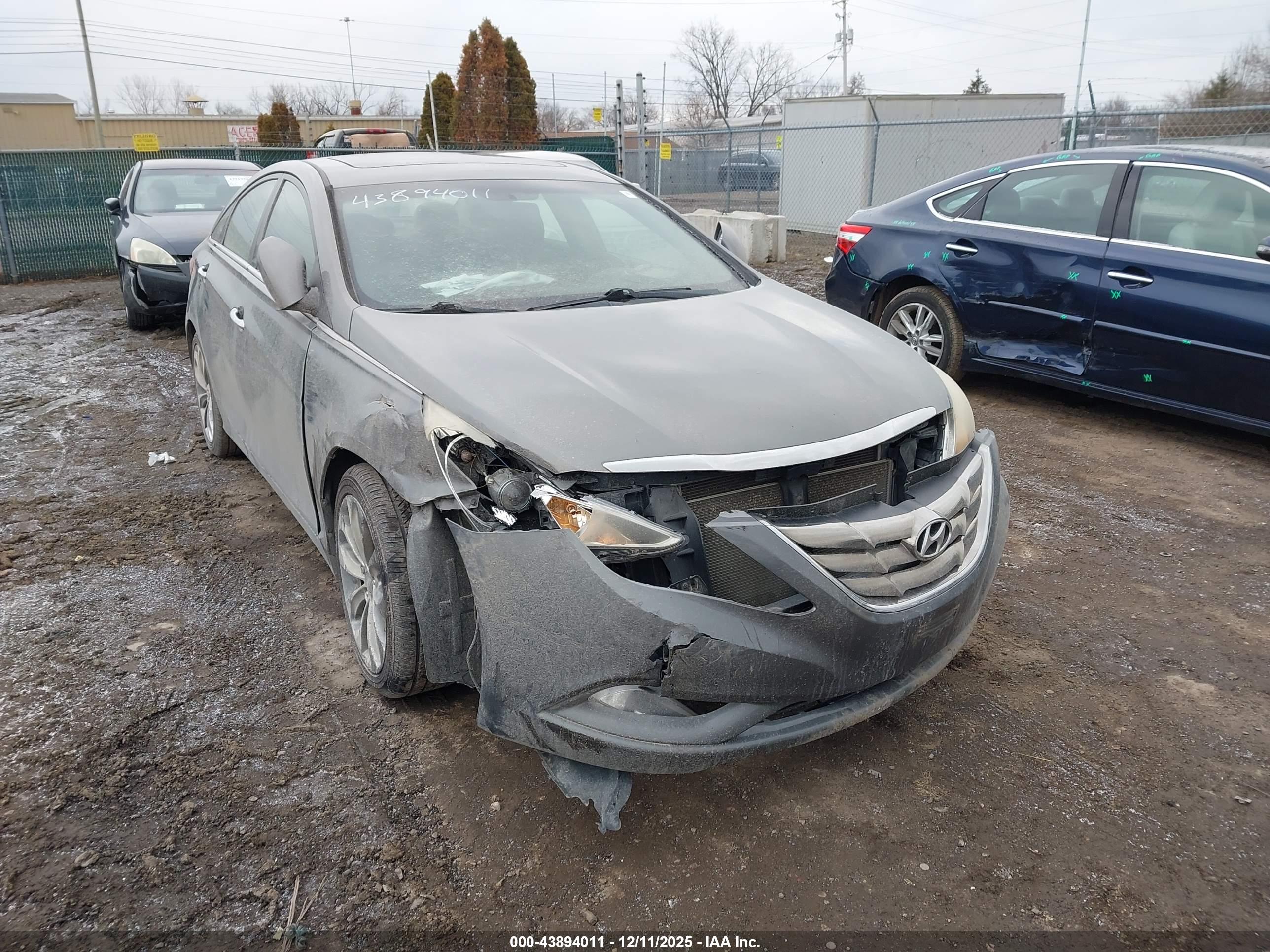 HYUNDAI SONATA image 6
