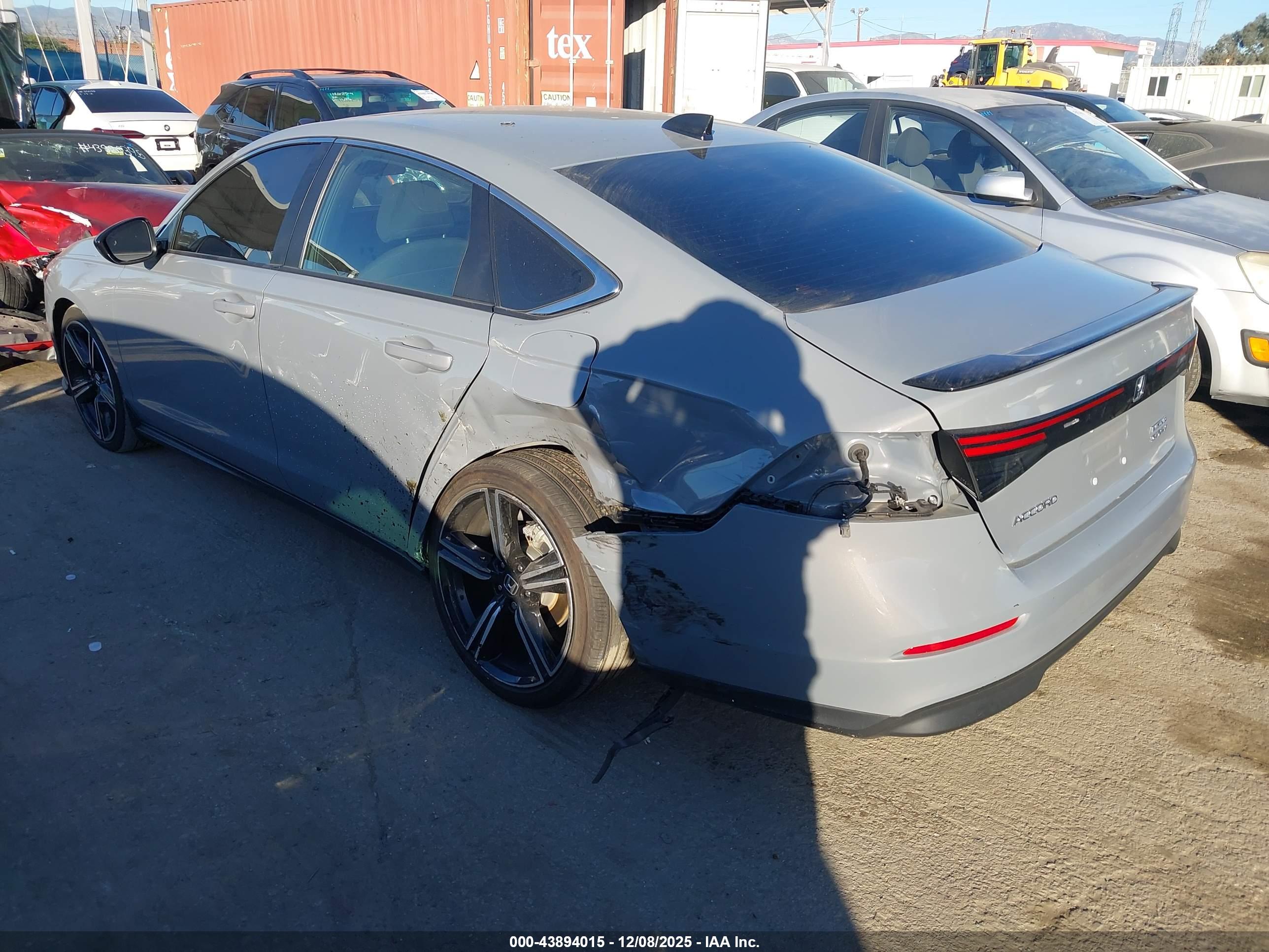 HONDA ACCORD image 3