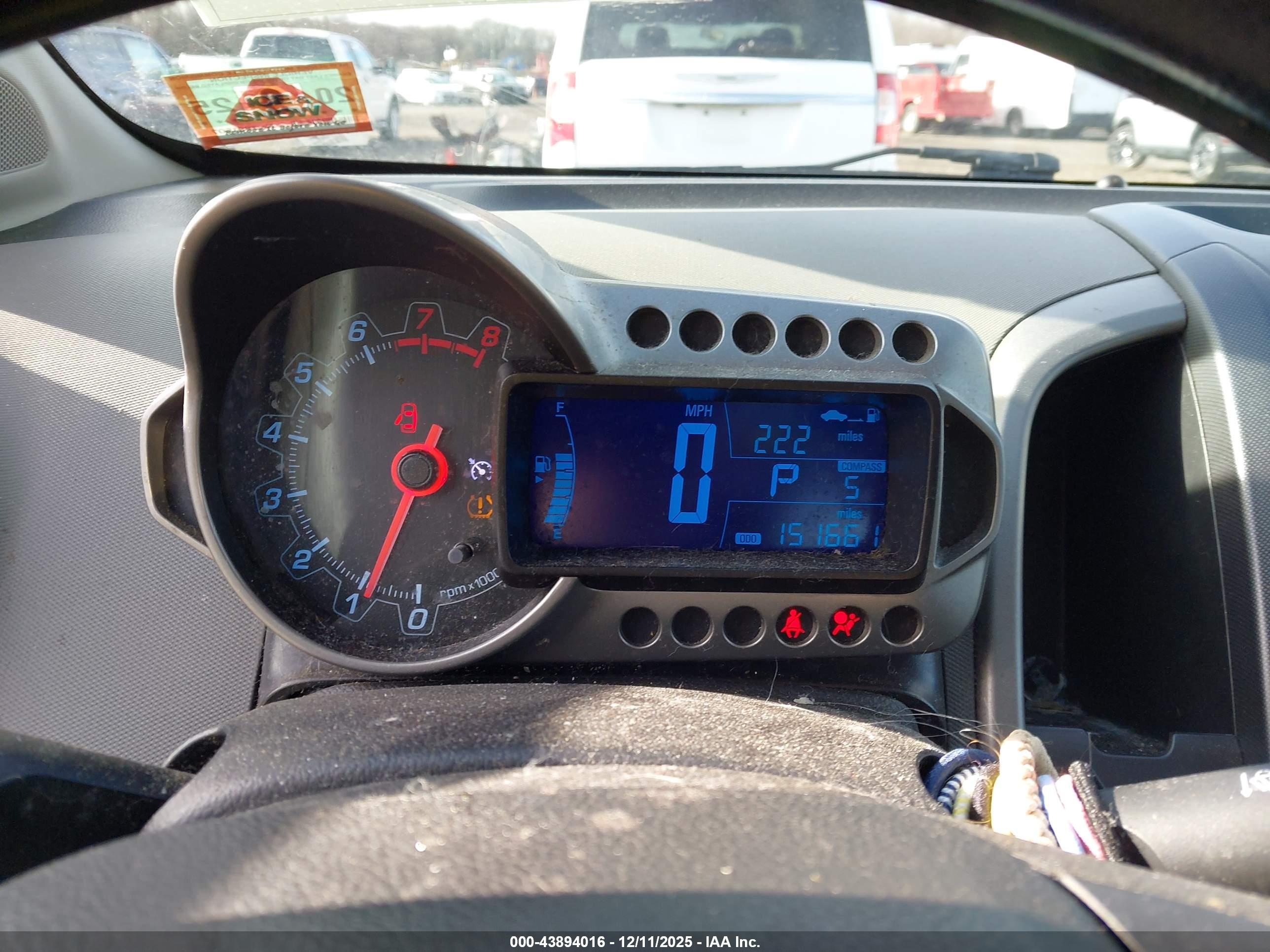 CHEVROLET SONIC image 7