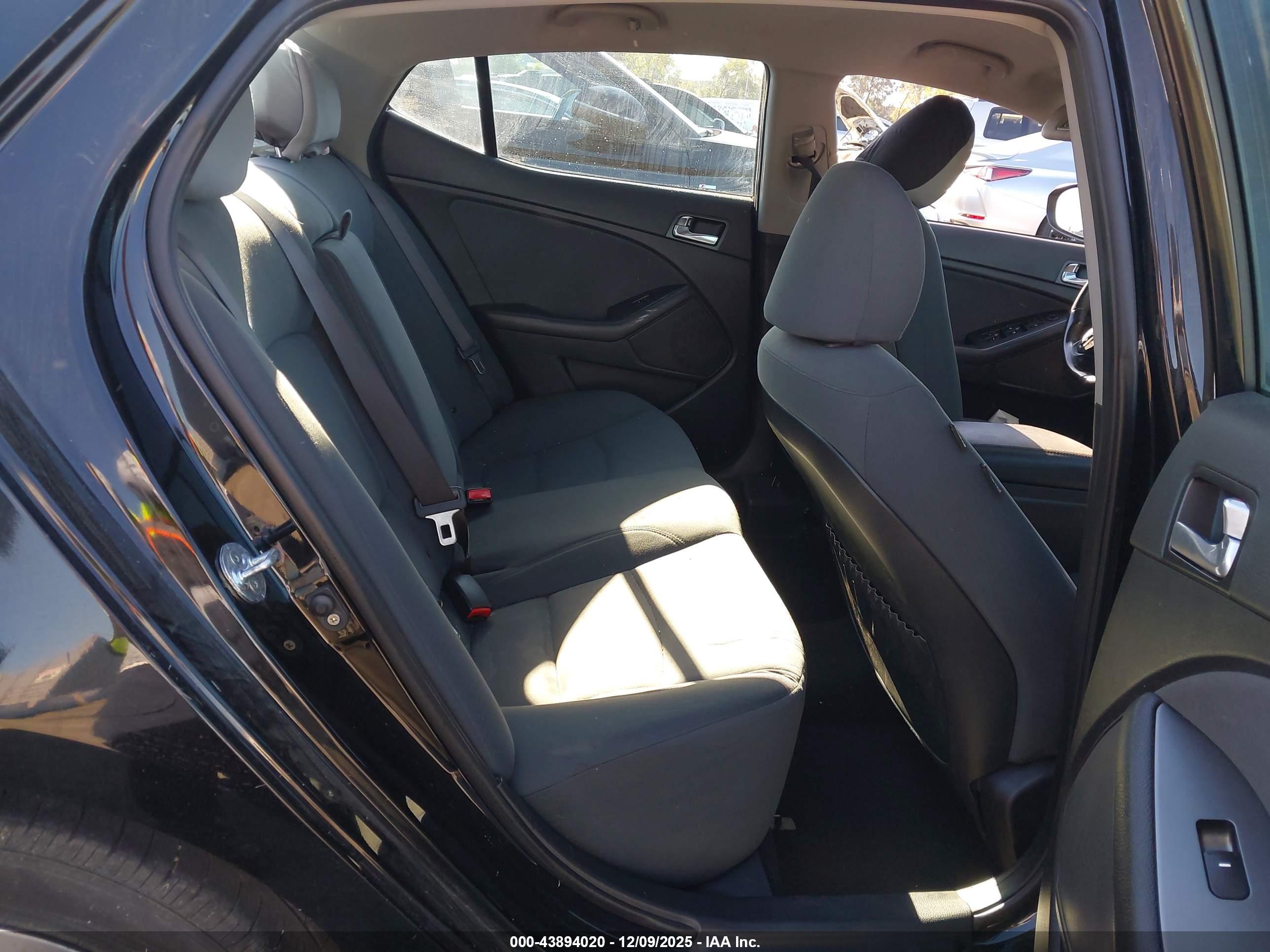 KIA OPTIMA image 8