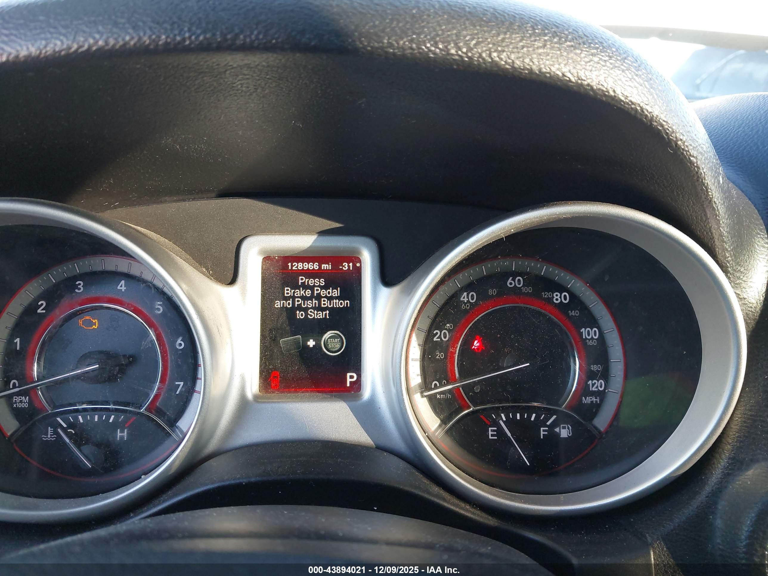 DODGE JOURNEY image 7