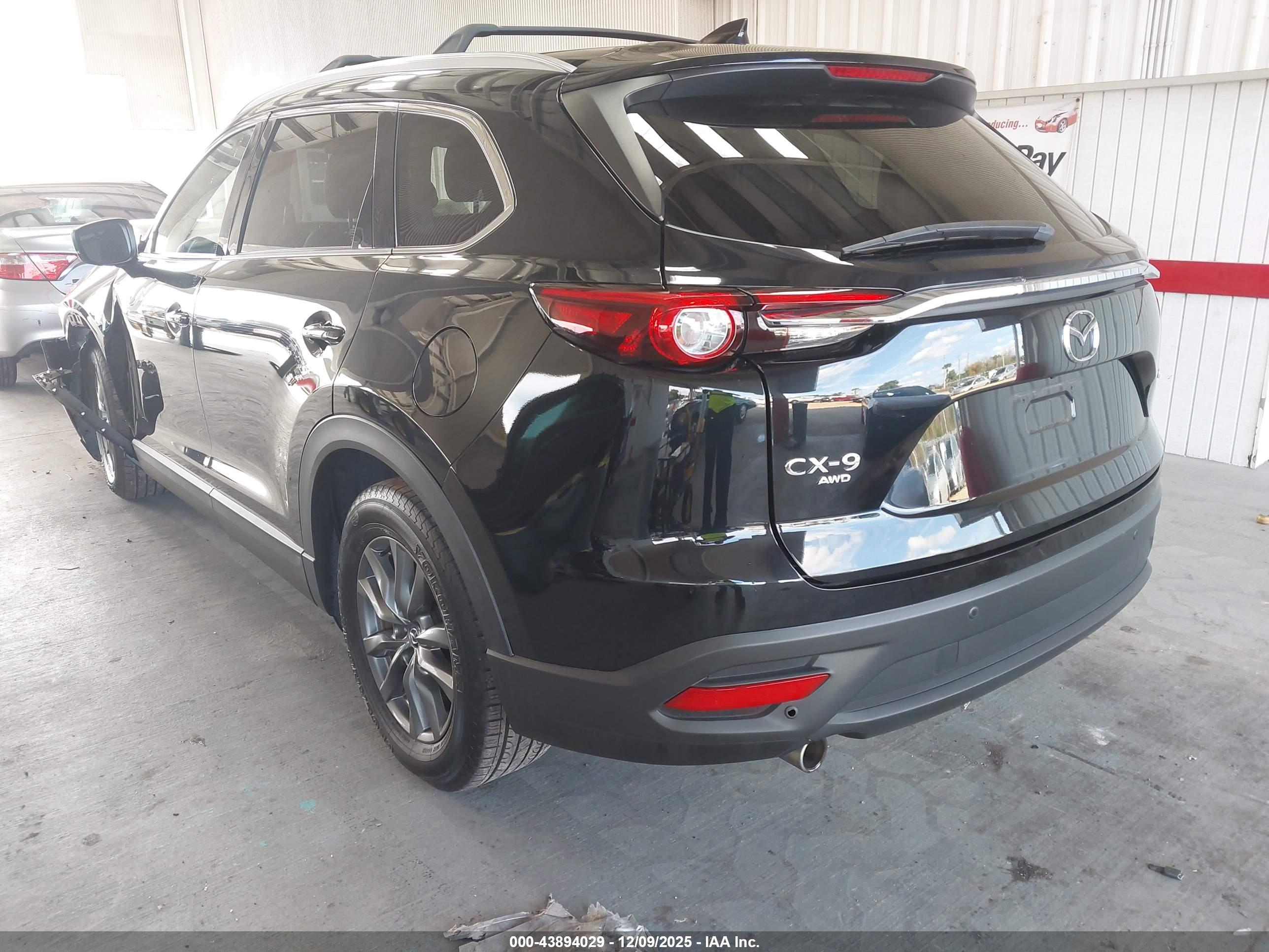 MAZDA CX-9 image 3