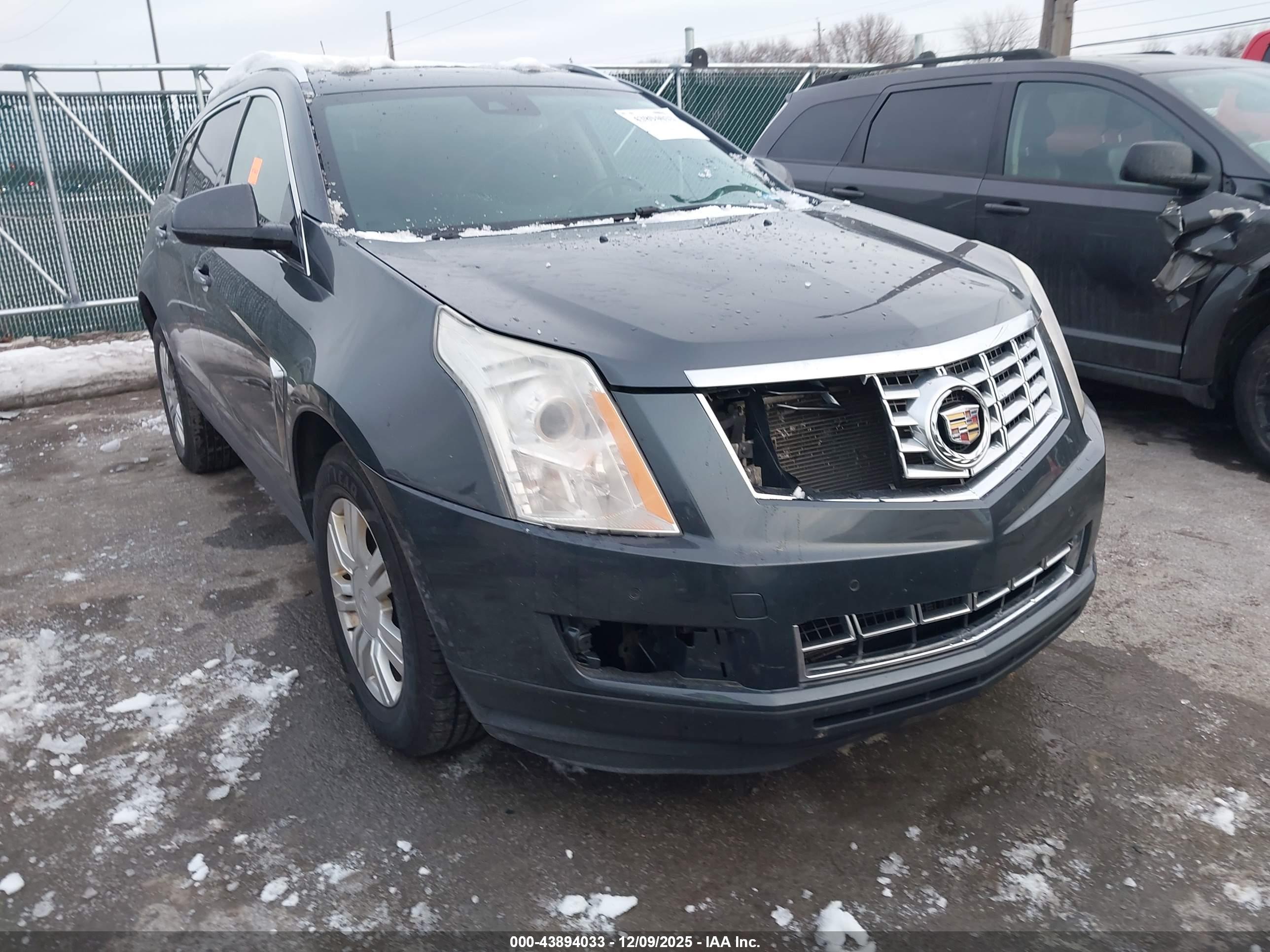 CADILLAC SRX image 6