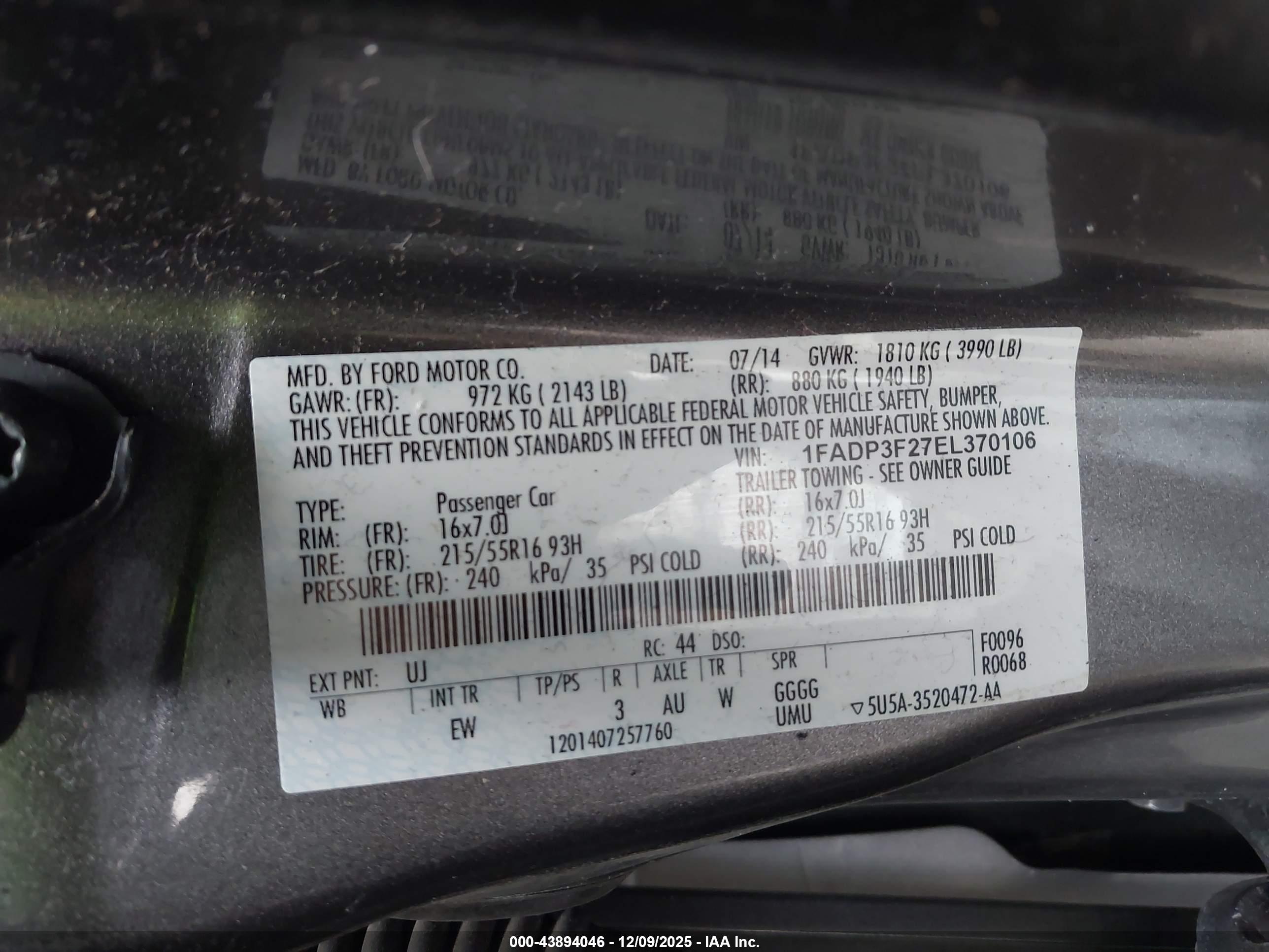 FORD FOCUS image 9