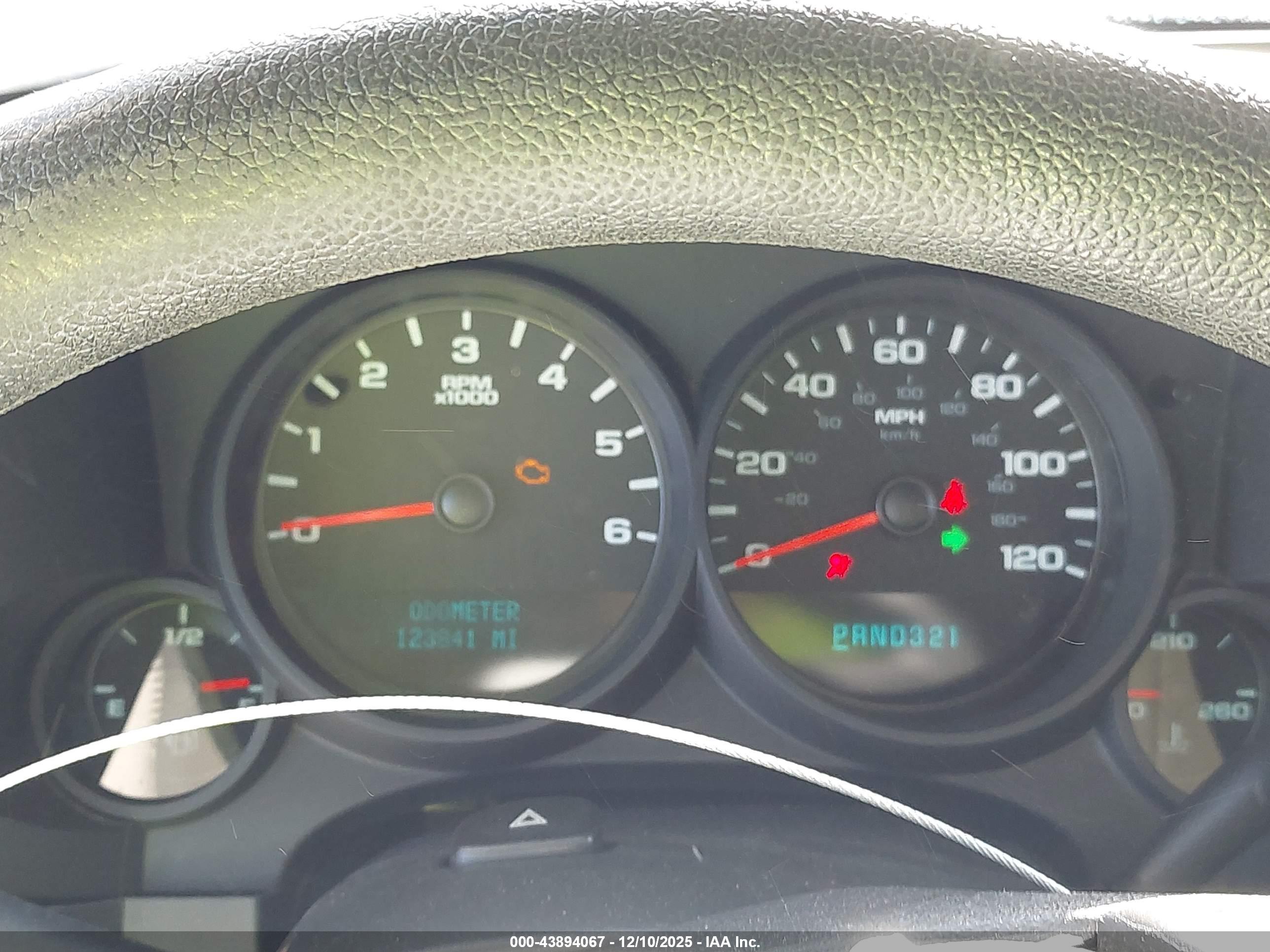 GMC SIERRA image 7