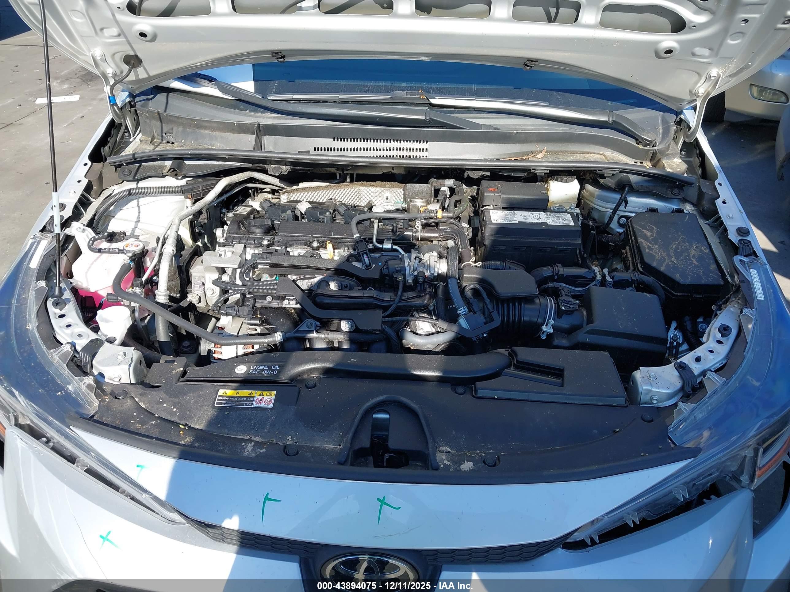 TOYOTA COROLLA image 10