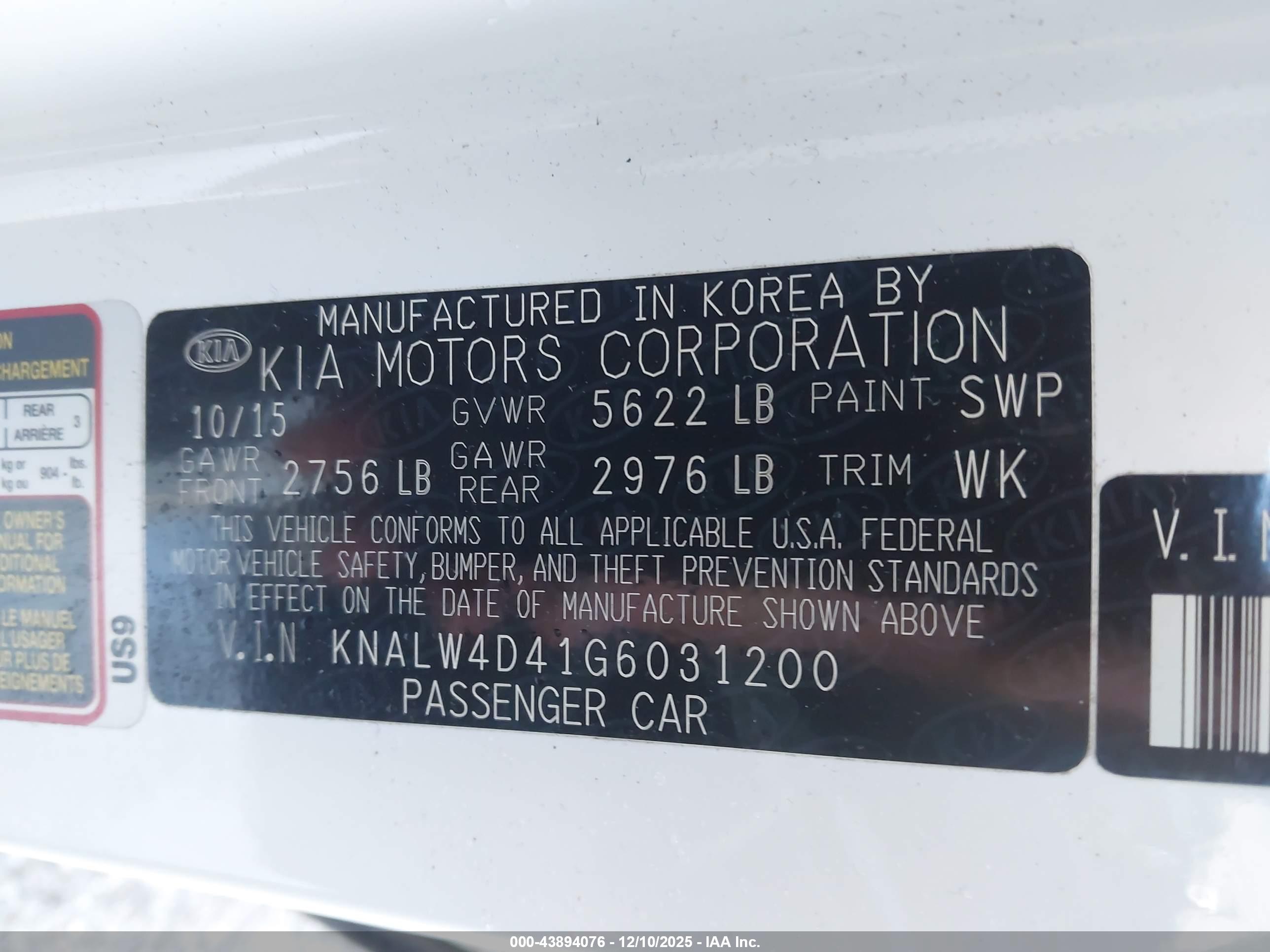 KIA K900 image 9