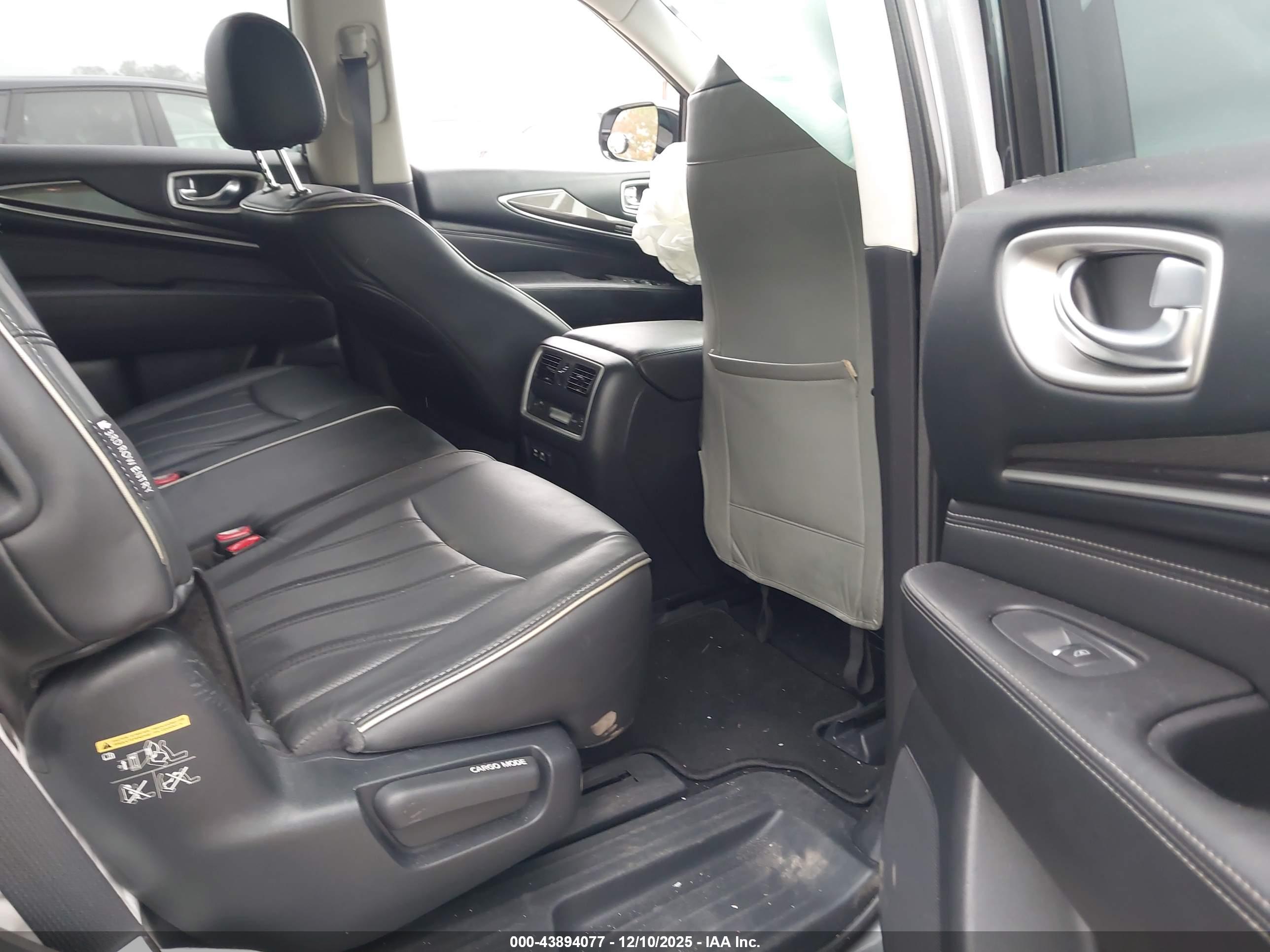 INFINITI QX60 image 8