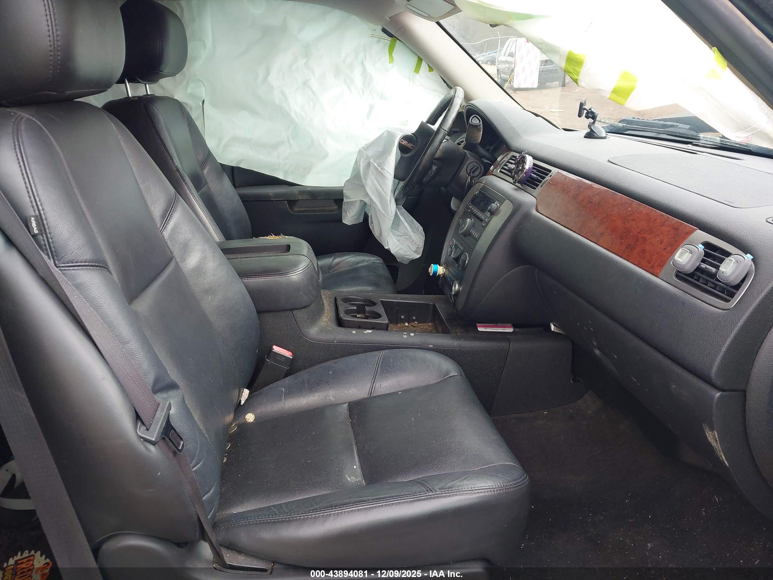 GMC SIERRA image 5