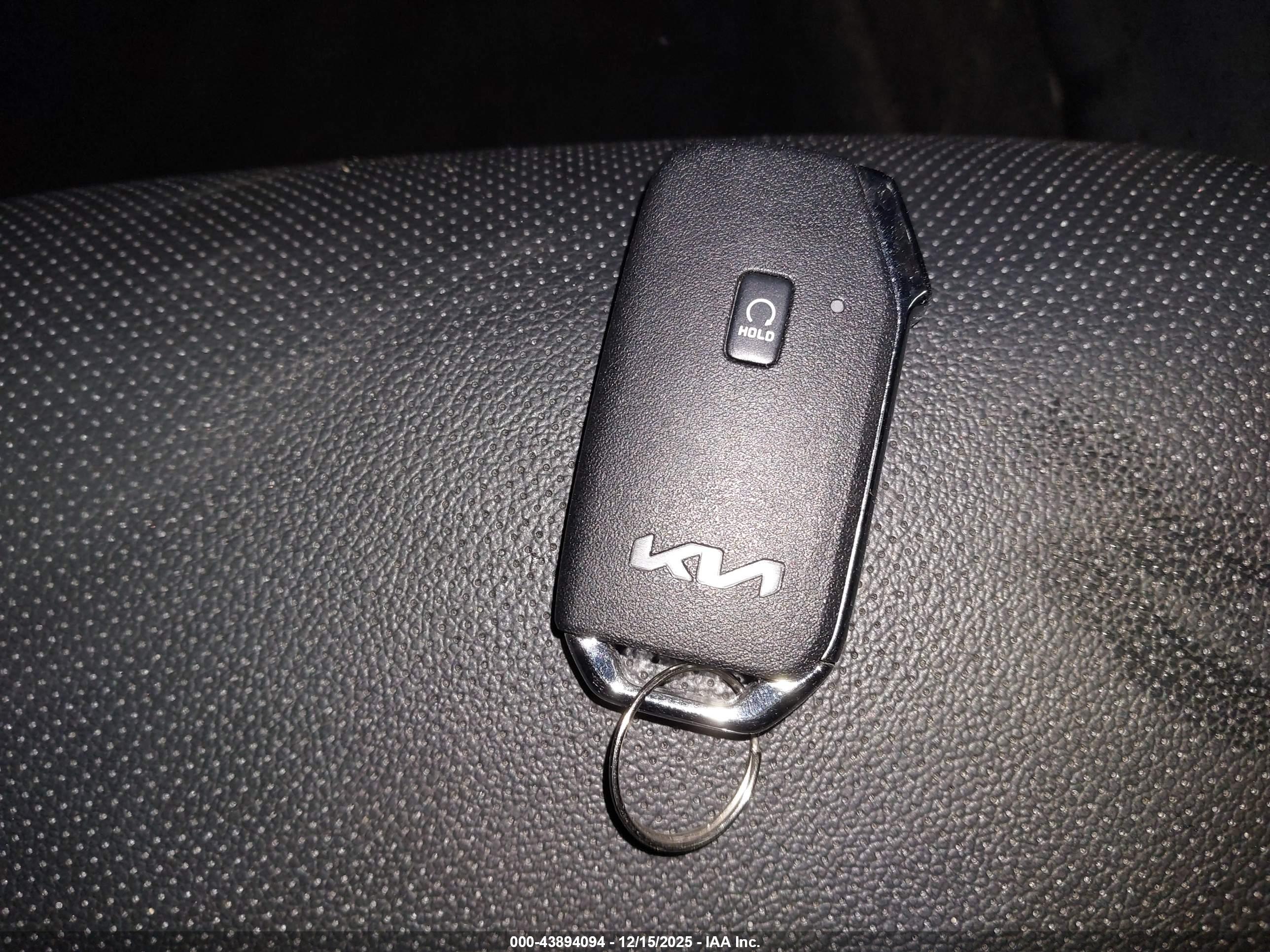 KIA SPORTAGE image 11