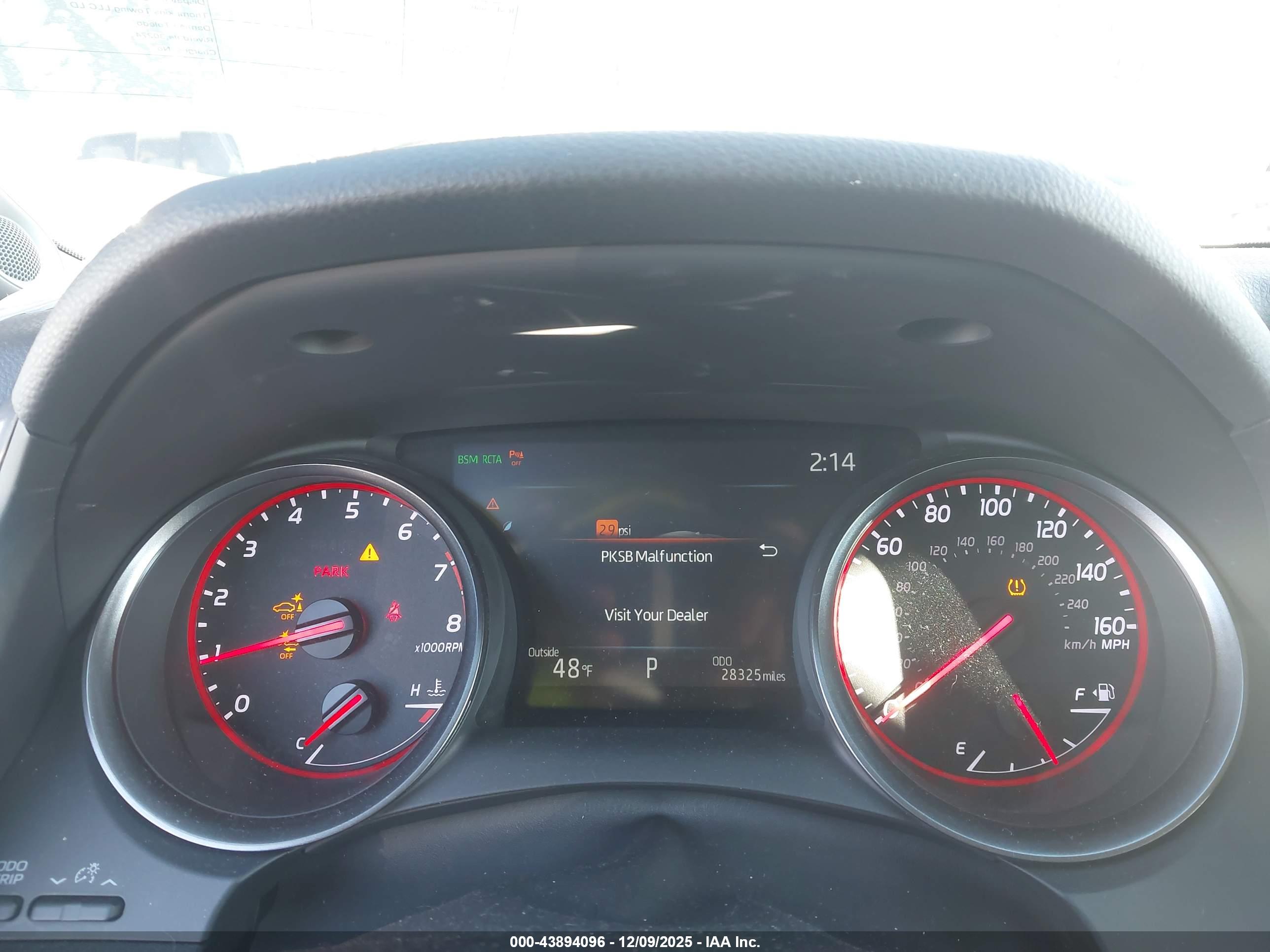 TOYOTA CAMRY image 7