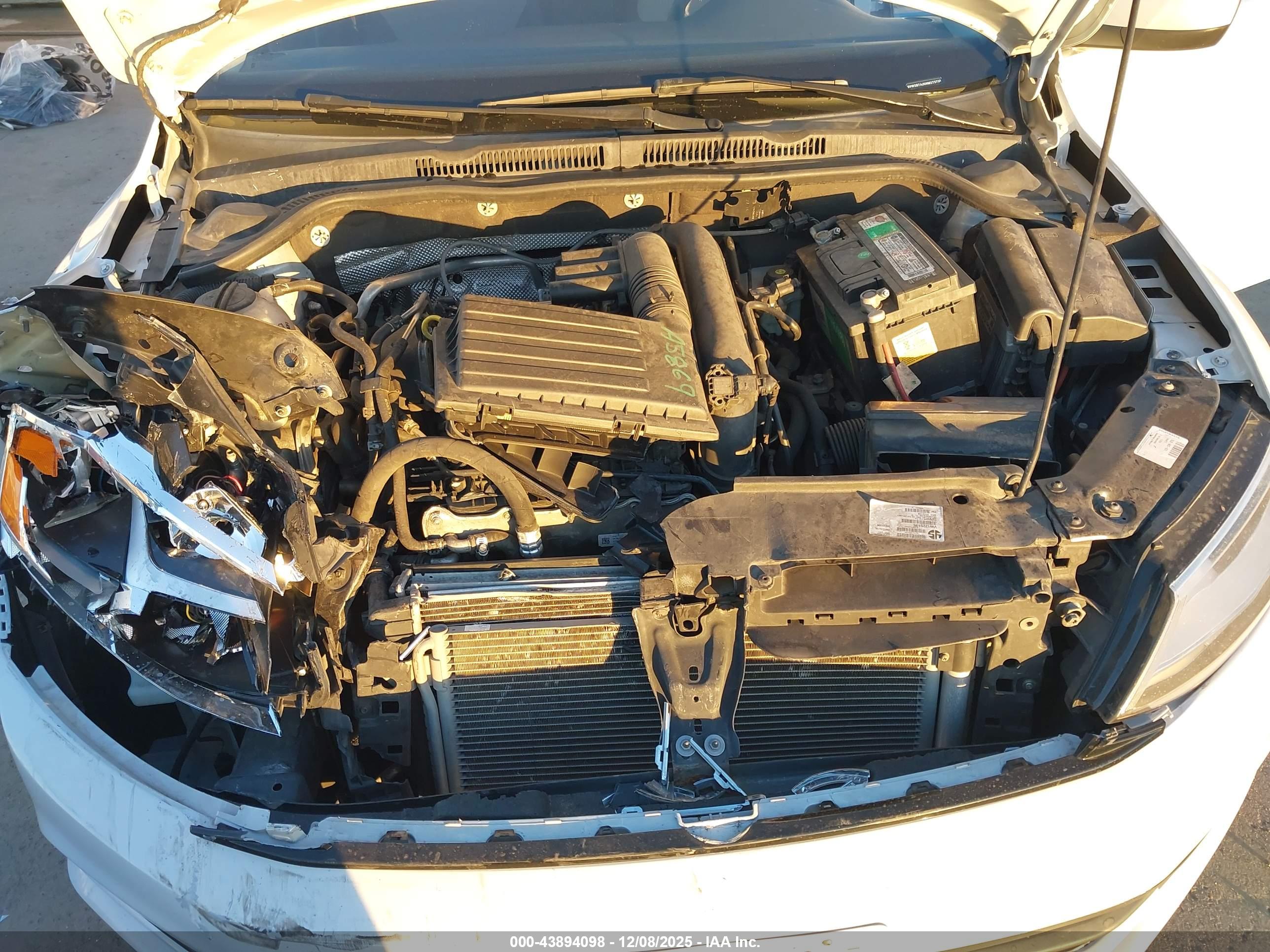 VOLKSWAGEN JETTA image 10