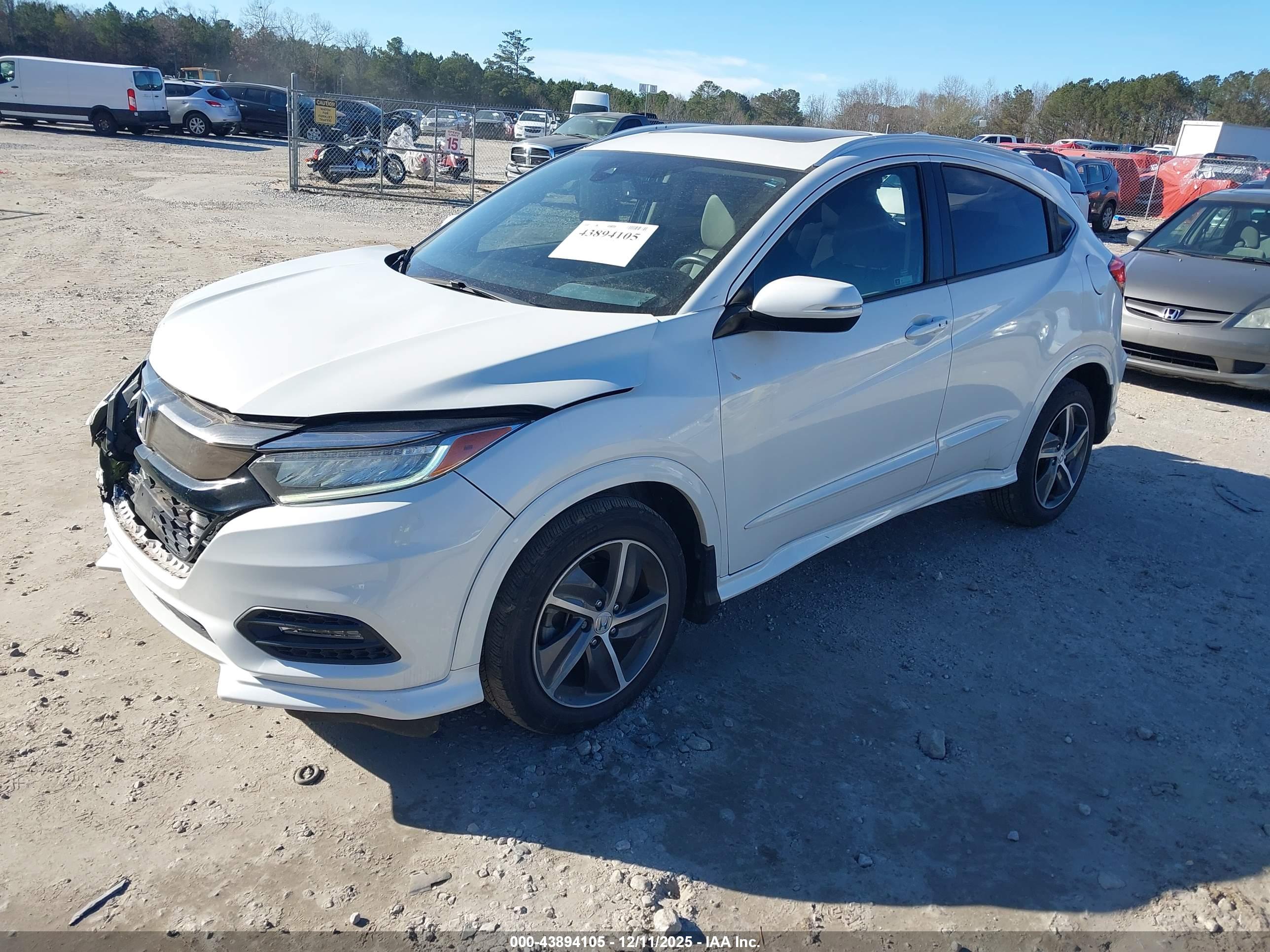 HONDA HR-V image 2