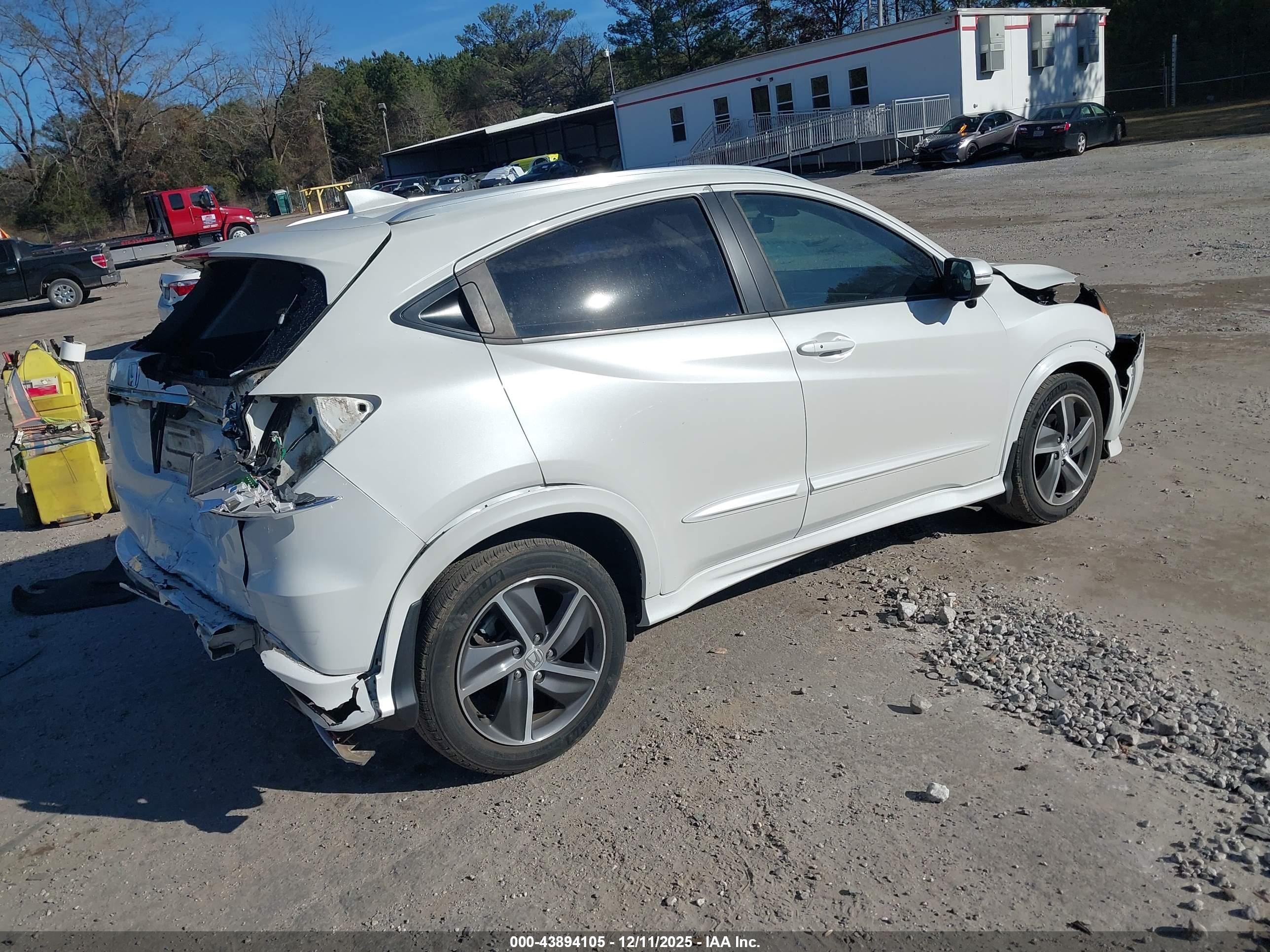 HONDA HR-V image 4