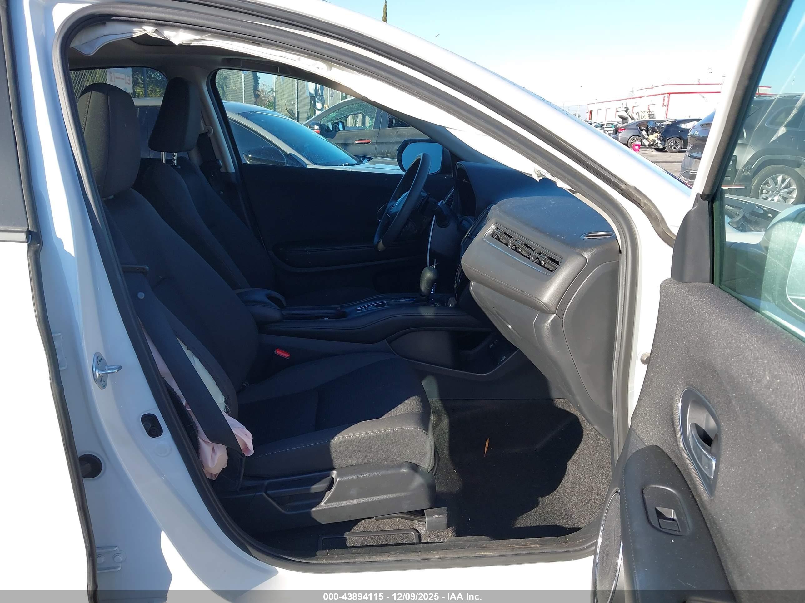 HONDA HR-V image 5