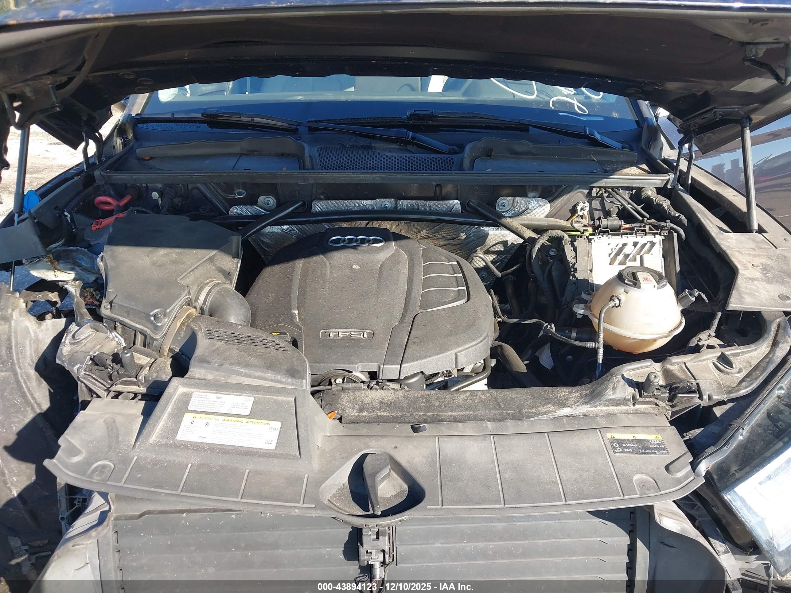 AUDI Q5 image 10
