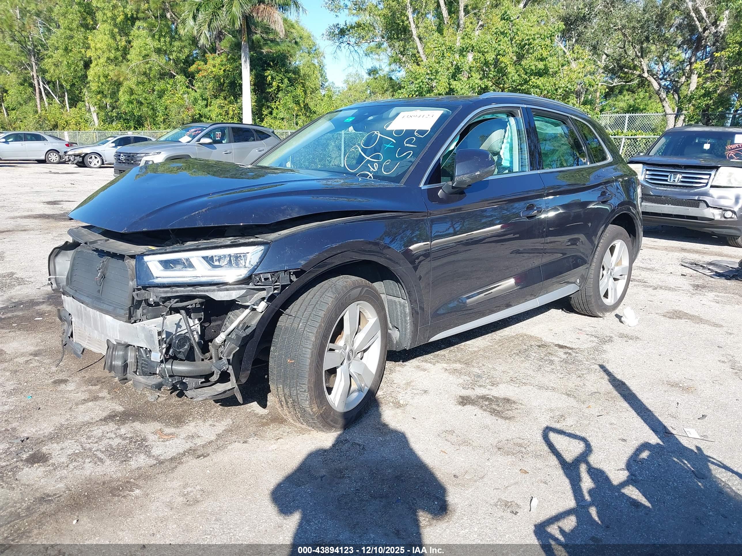AUDI Q5 image 2