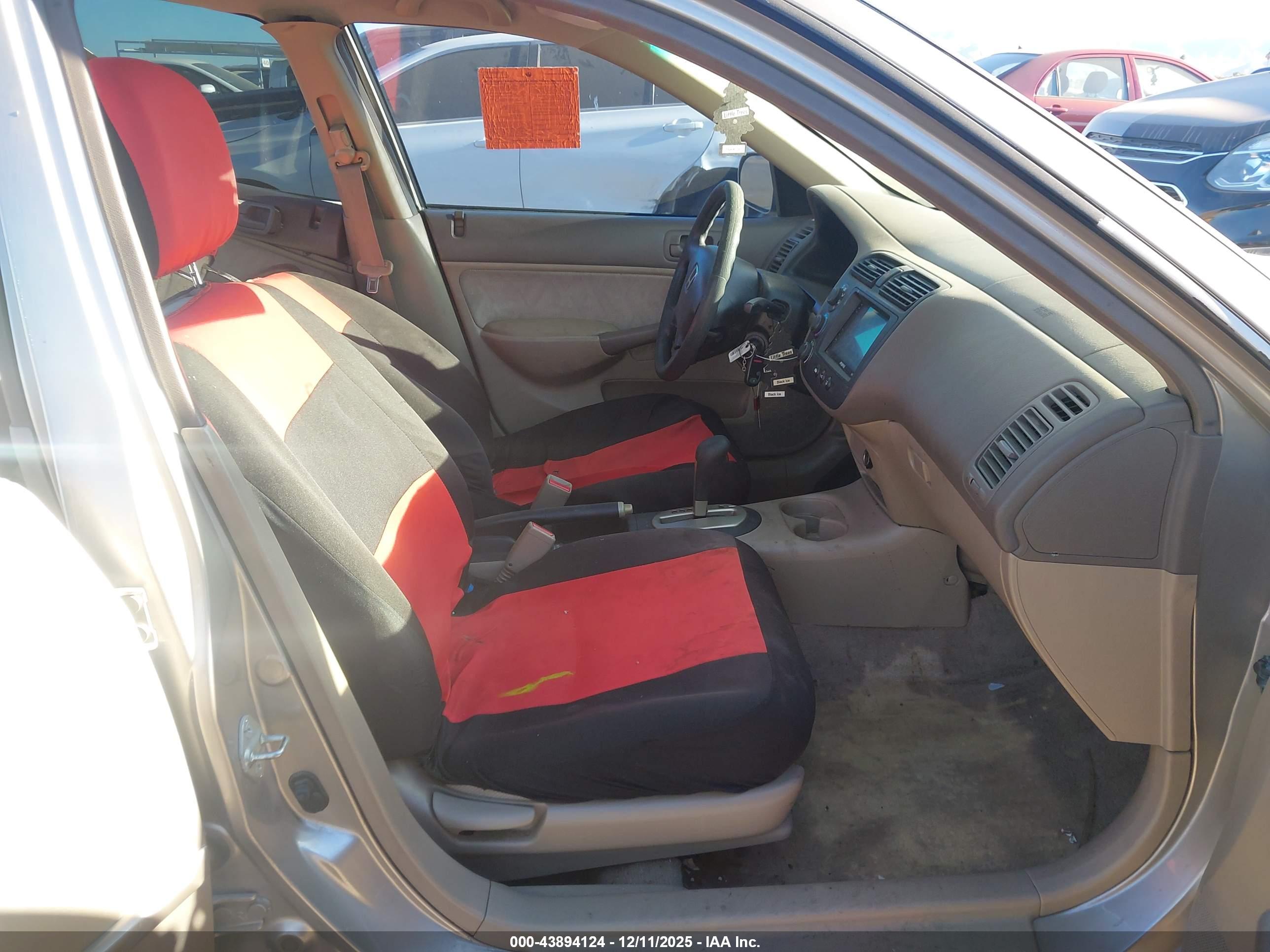 HONDA CIVIC image 5