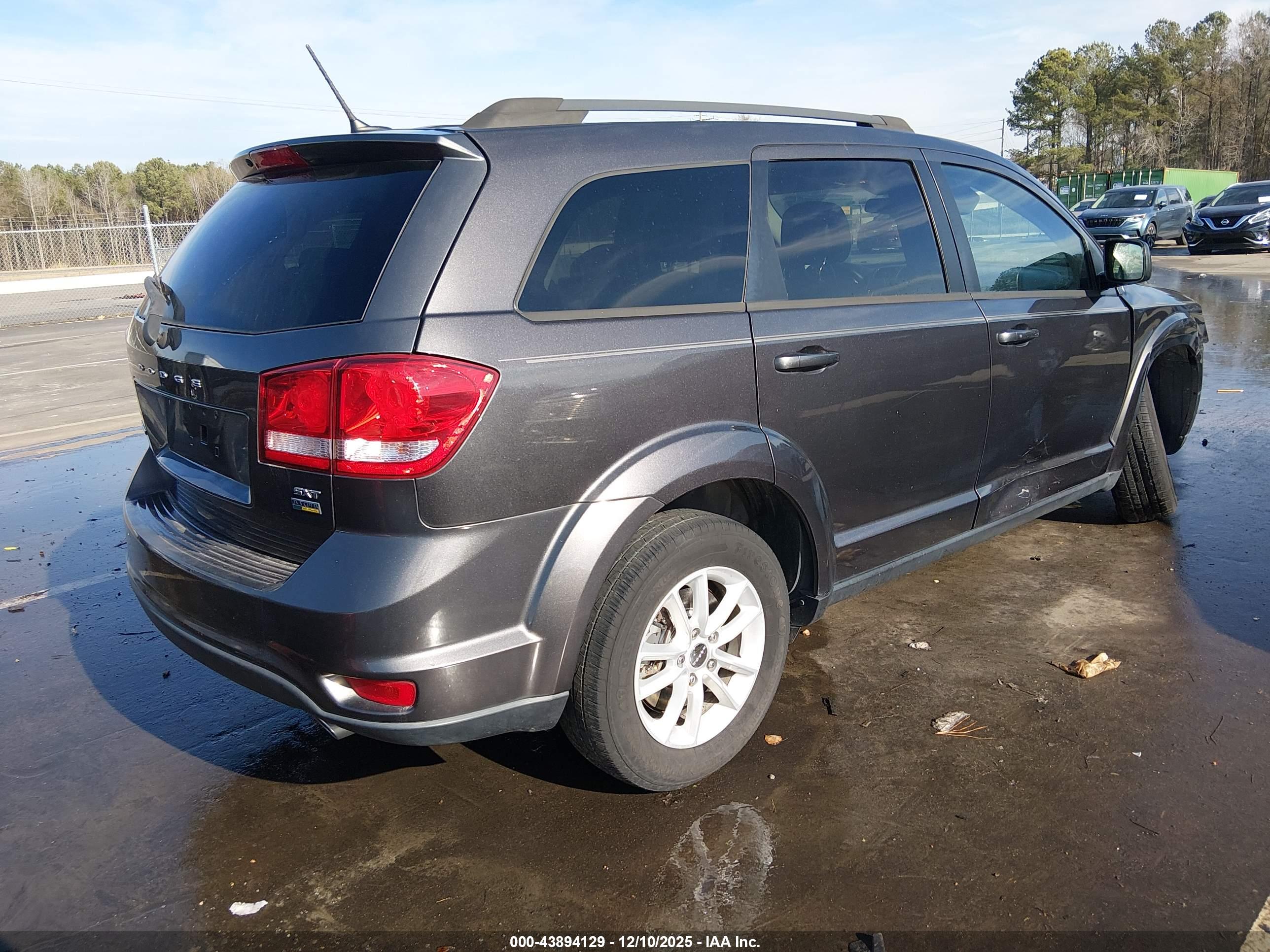 DODGE JOURNEY image 4