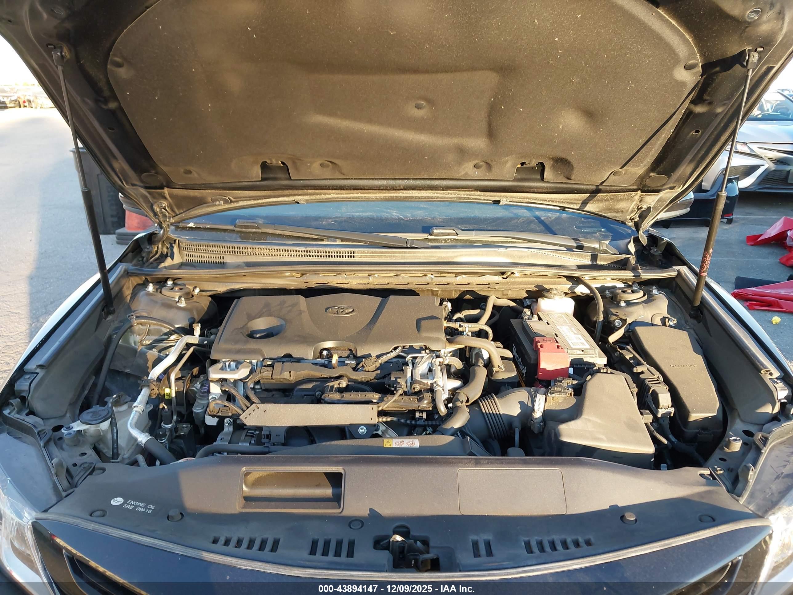 TOYOTA CAMRY image 10