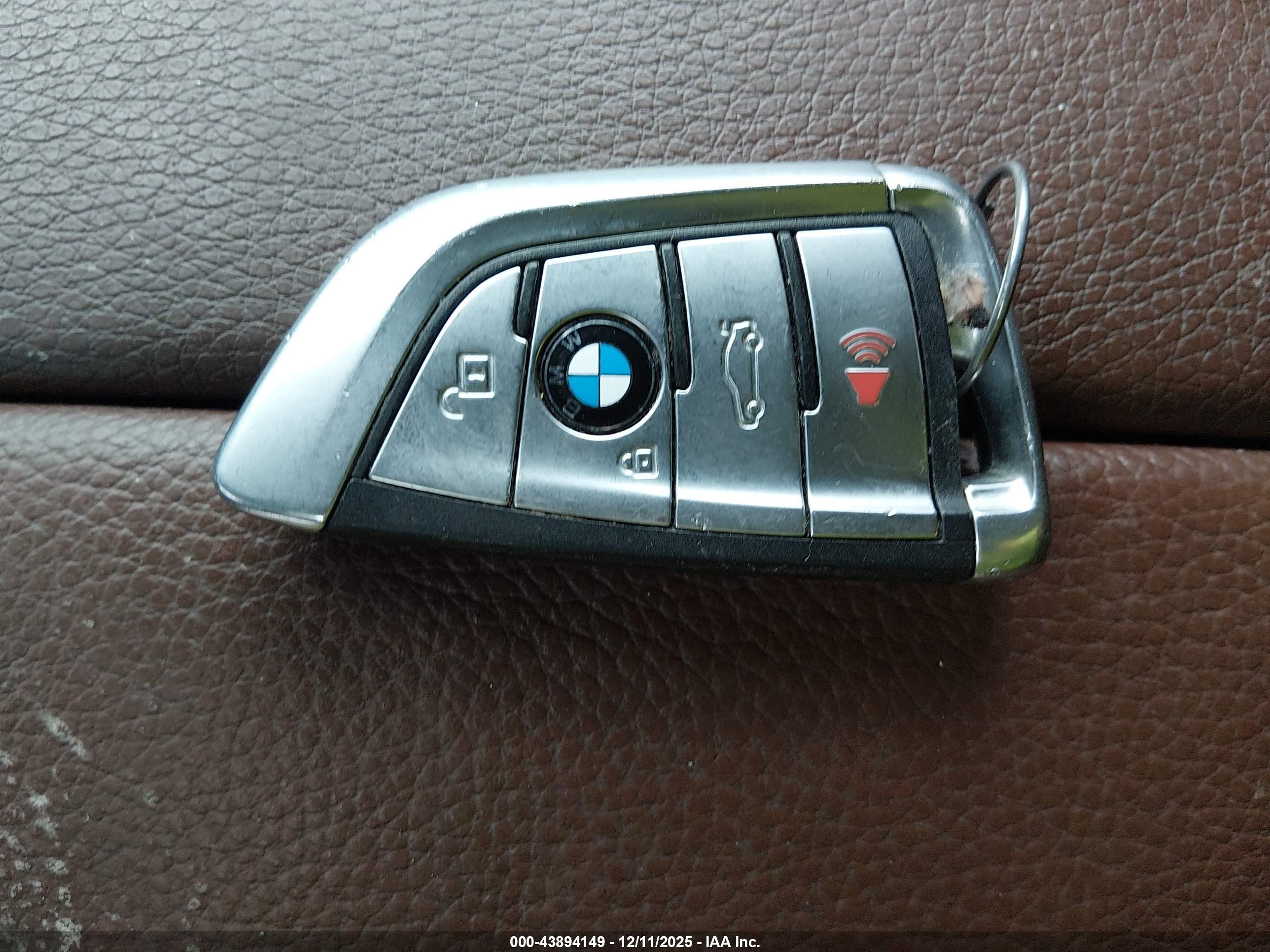 BMW X5 image 11